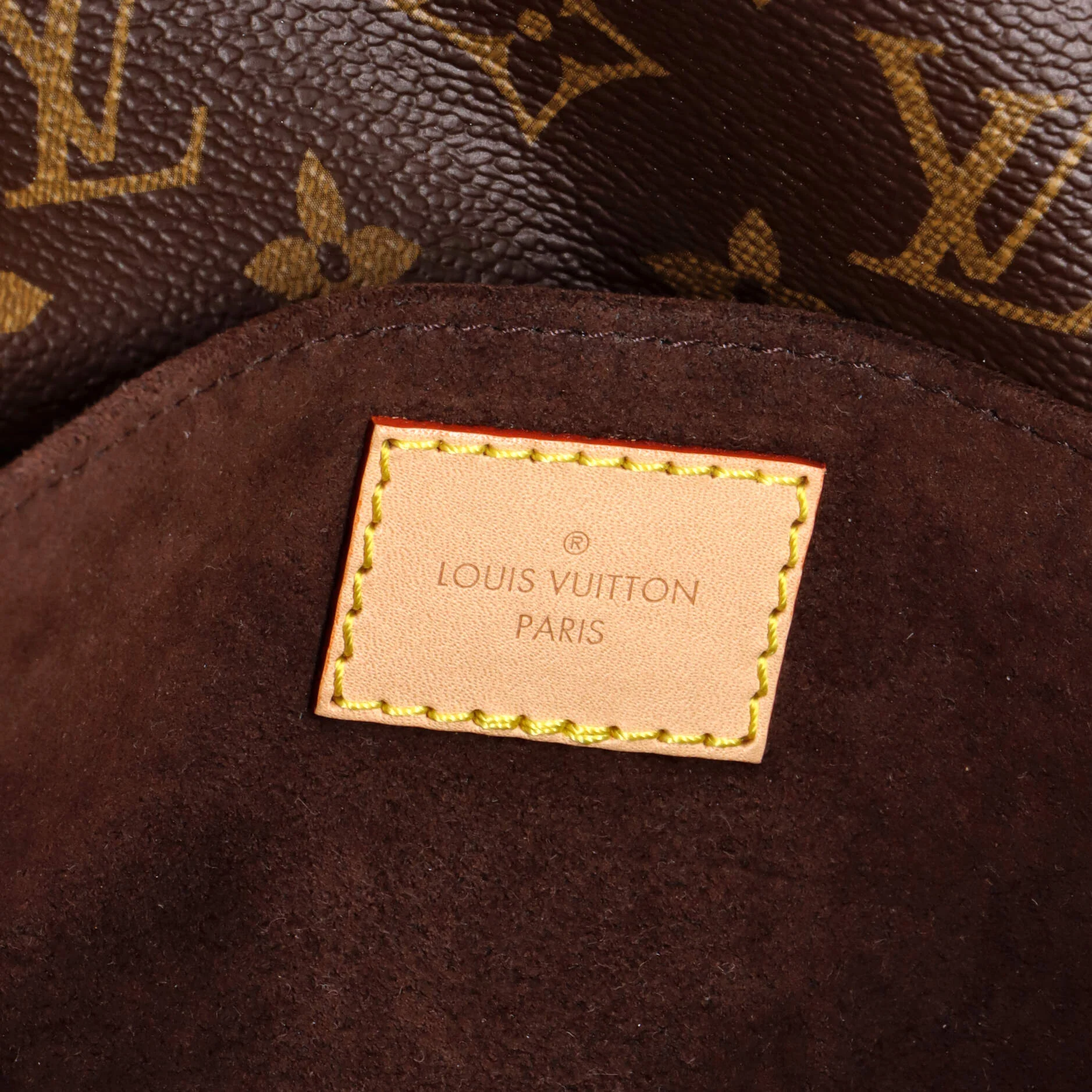 Pochette Metis Monogram Canvas East West - Image 7