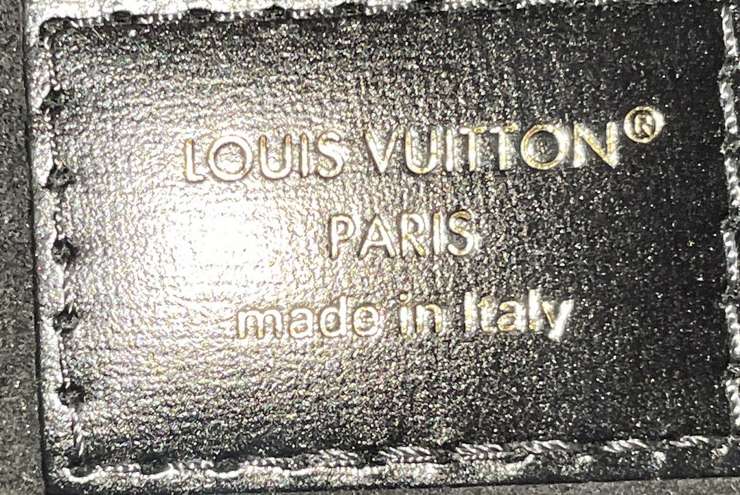 Pochette Metis Reverse Monogram Canvas - Image 8