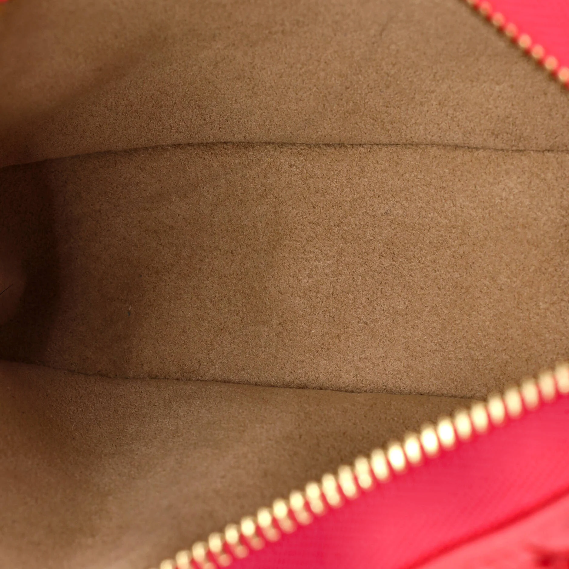 Pochette Troca Damier Quilted Lambskin MM - Image 5
