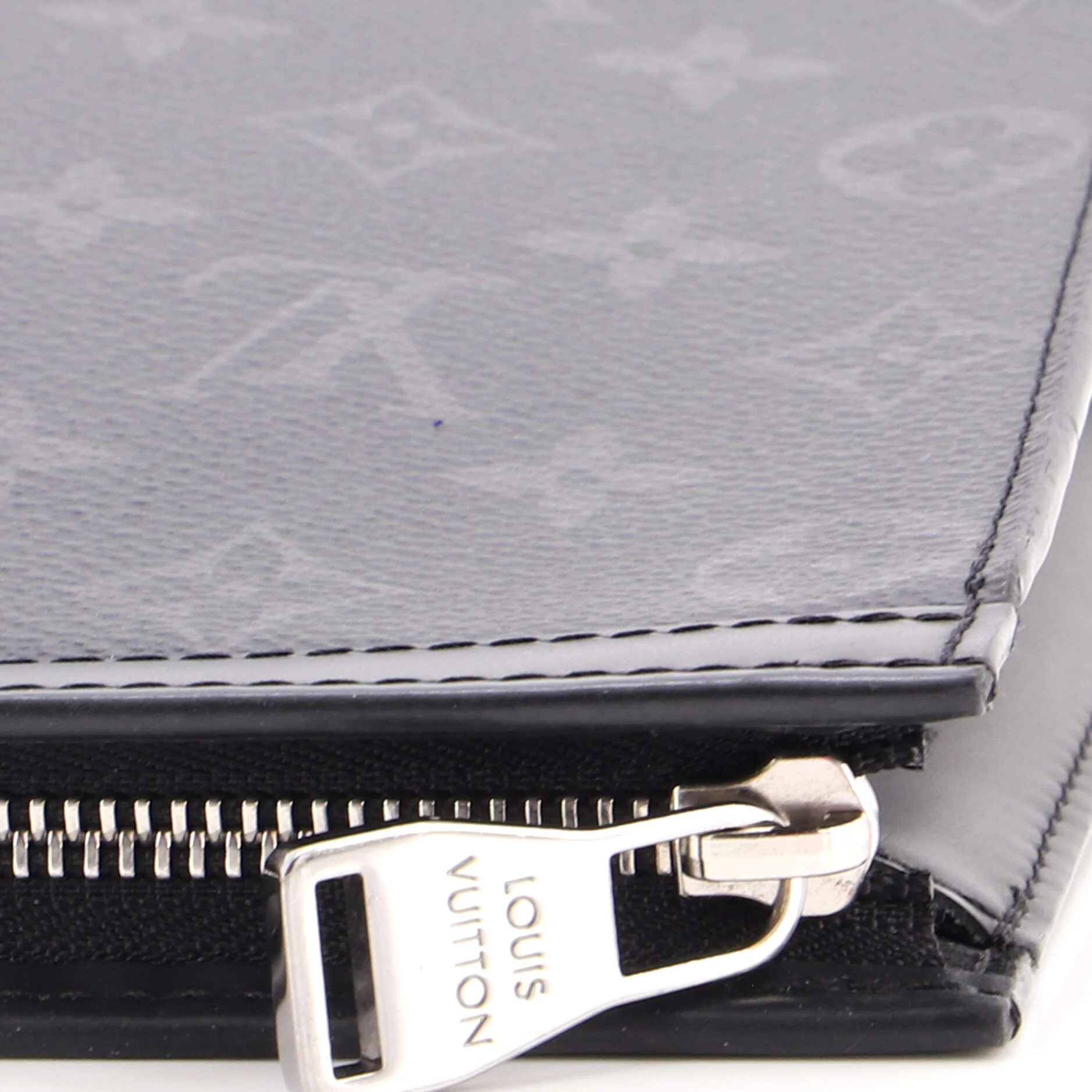 Pochette Voyage Monogram Eclipse Canvas MM - Image 6