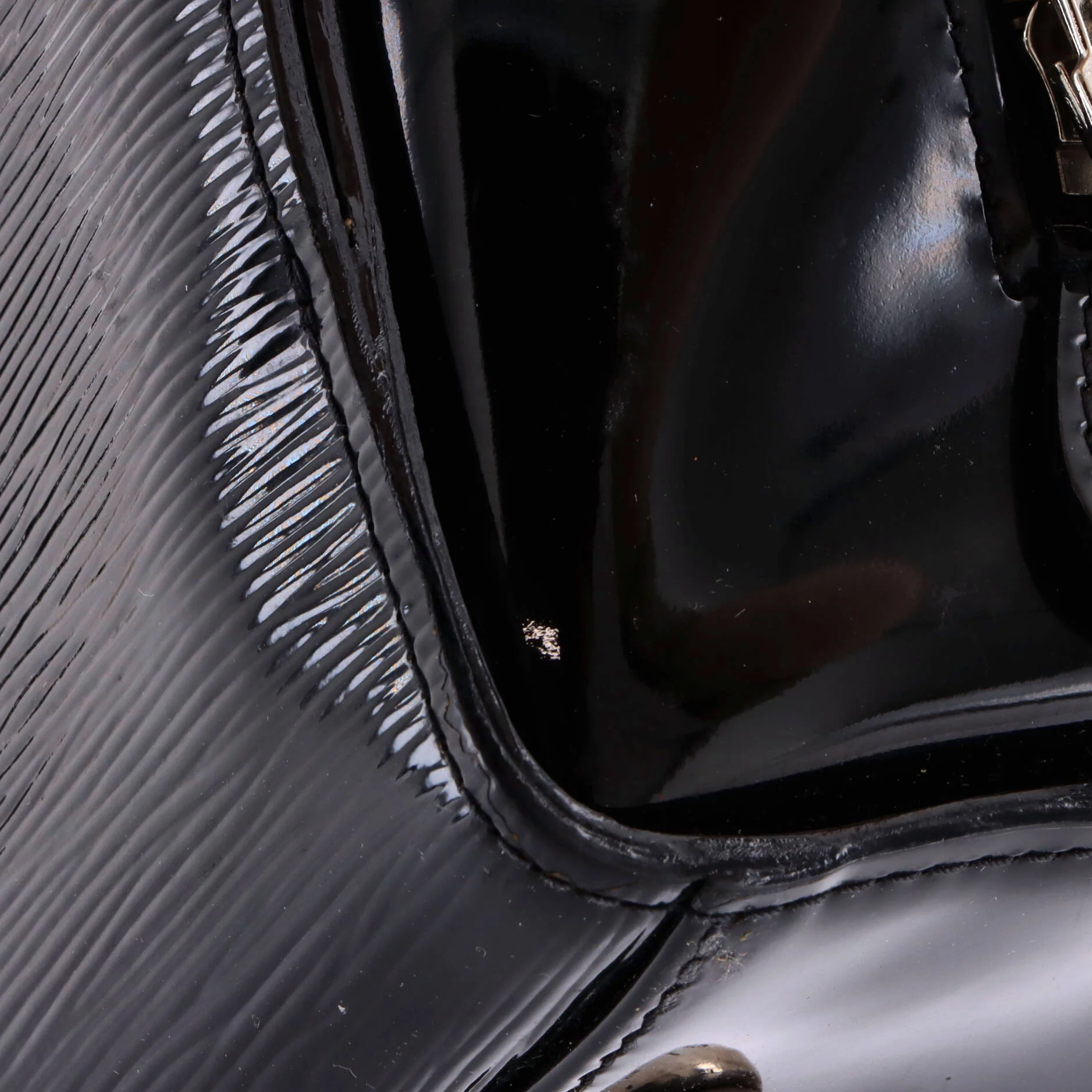 Pont Neuf Handbag Electric Epi Leather GM - Image 7