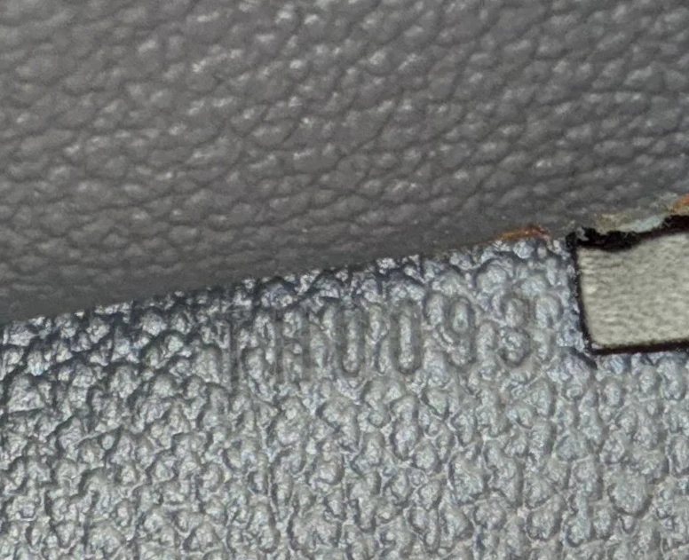 Riviera Handbag Epi Leather - Image 9