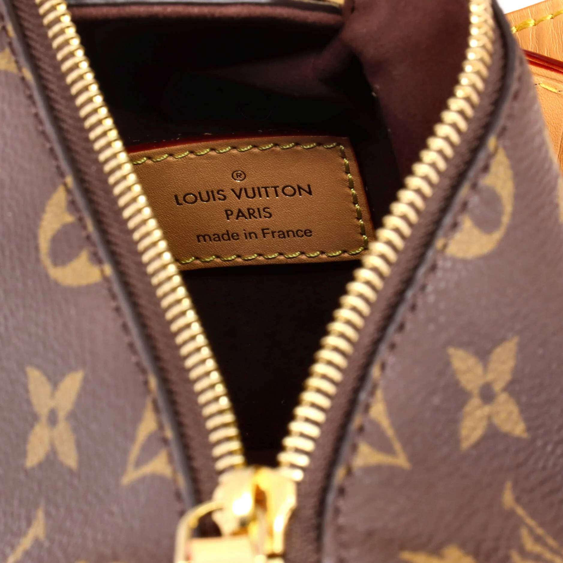 Side Trunk Handbag Monogram Canvas PM - Image 6