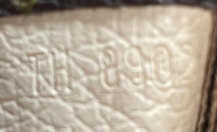 Toiletry Pouch Monogram Canvas 26 - Image 9