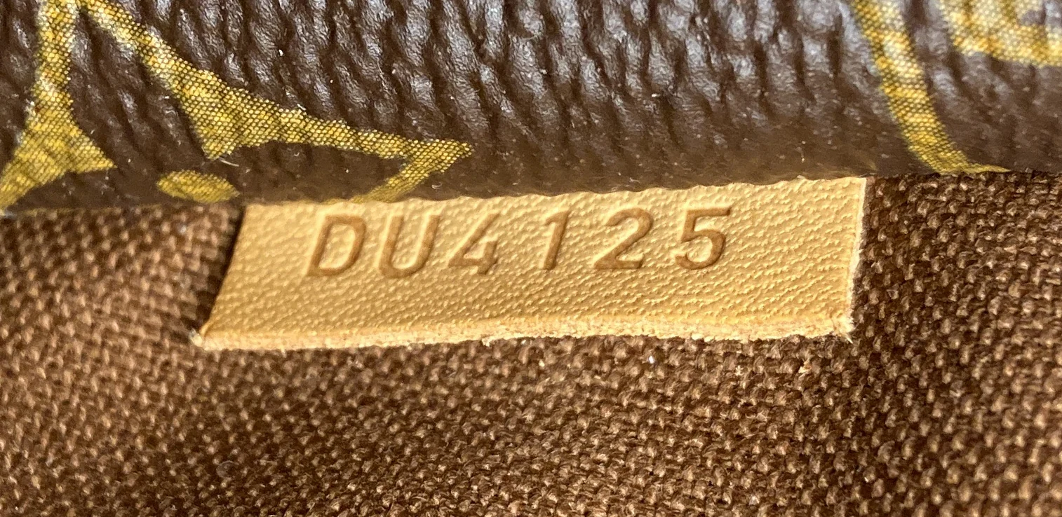 Totally Handbag Monogram Canvas PM - Image 8