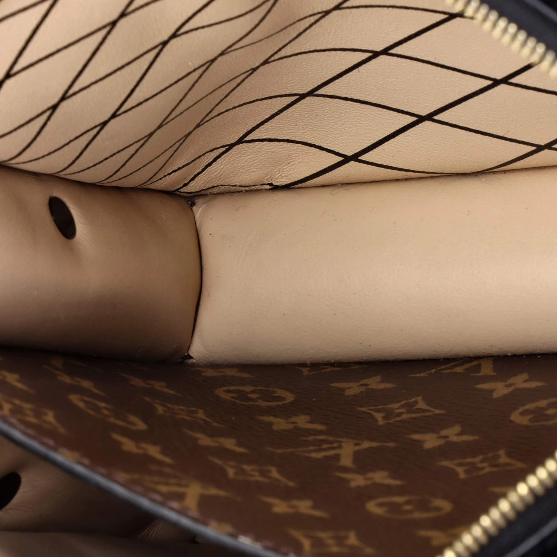 Trunk Clutch Reverse Monogram Canvas - Image 5