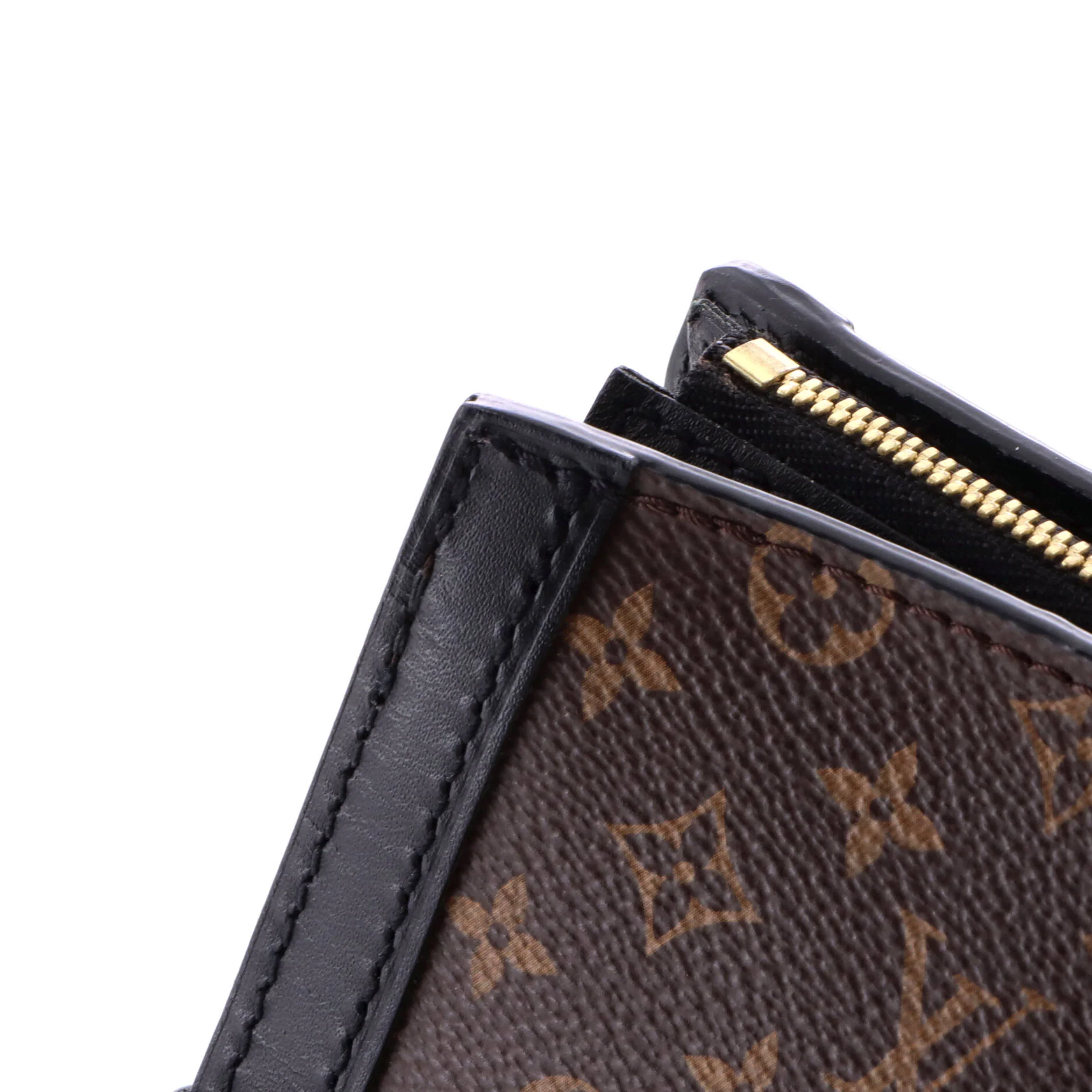 Trunk Clutch Reverse Monogram Canvas - Image 7