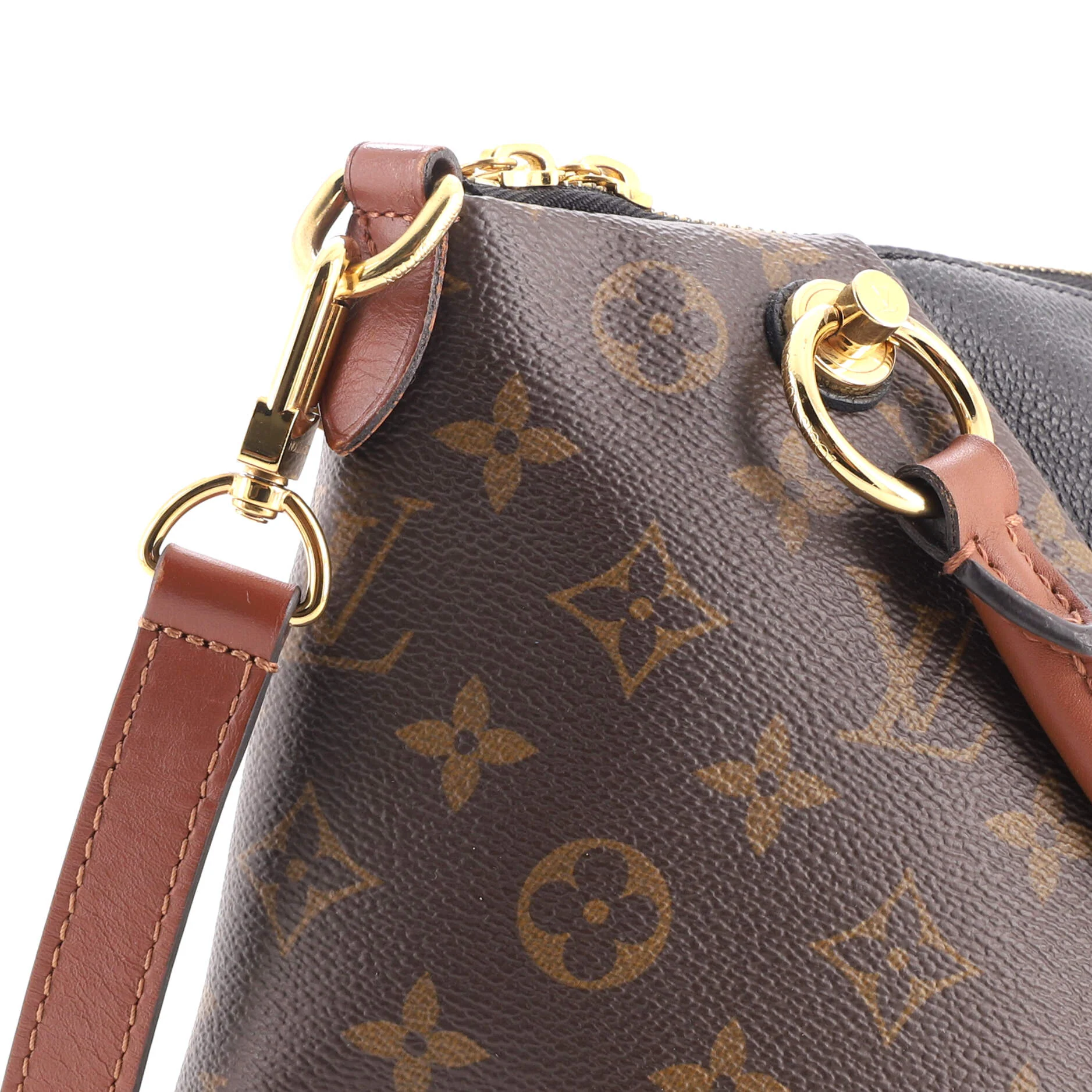 V Tote Monogram Canvas and Leather MM - Image 6