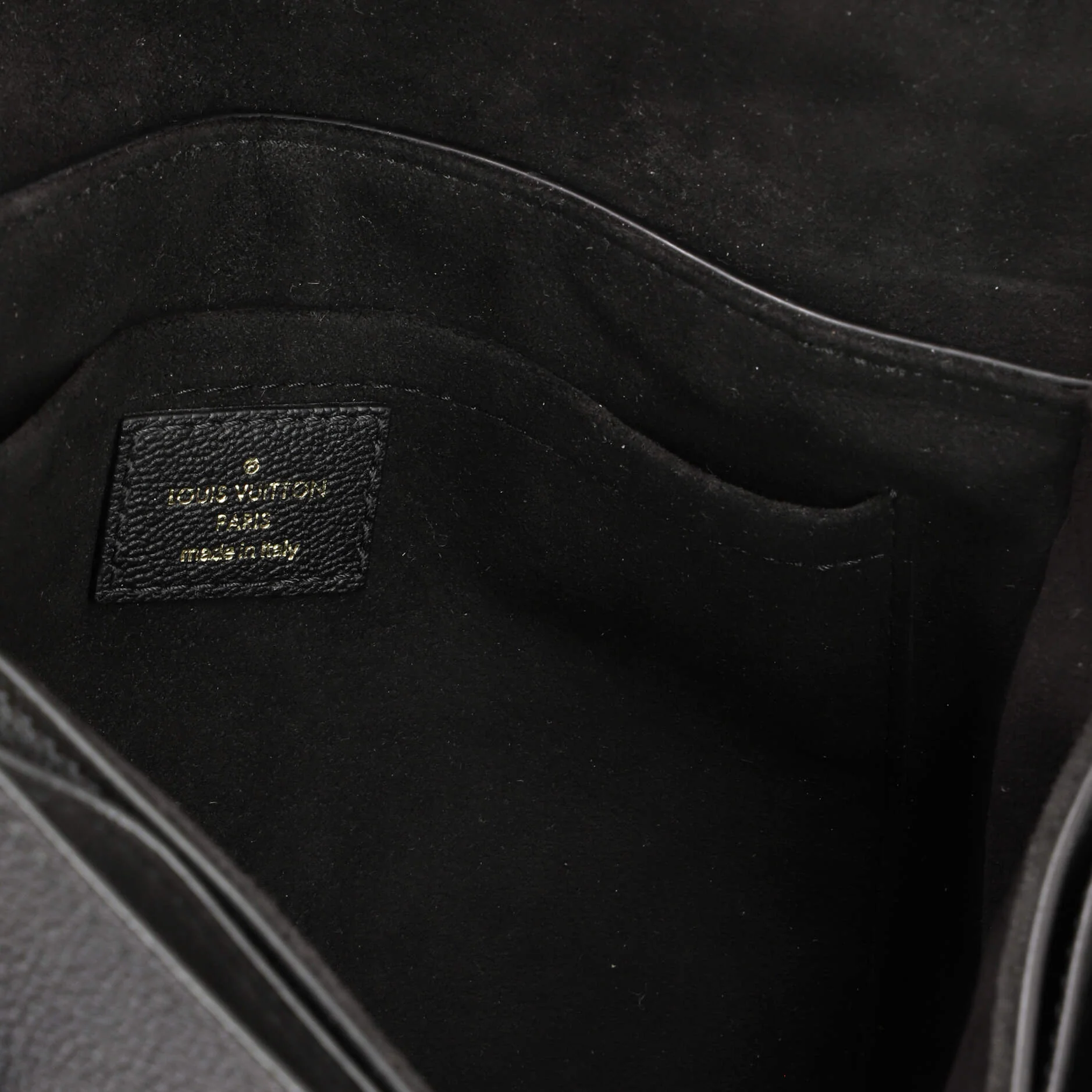 Very Messenger Monogram Leather - Image 7
