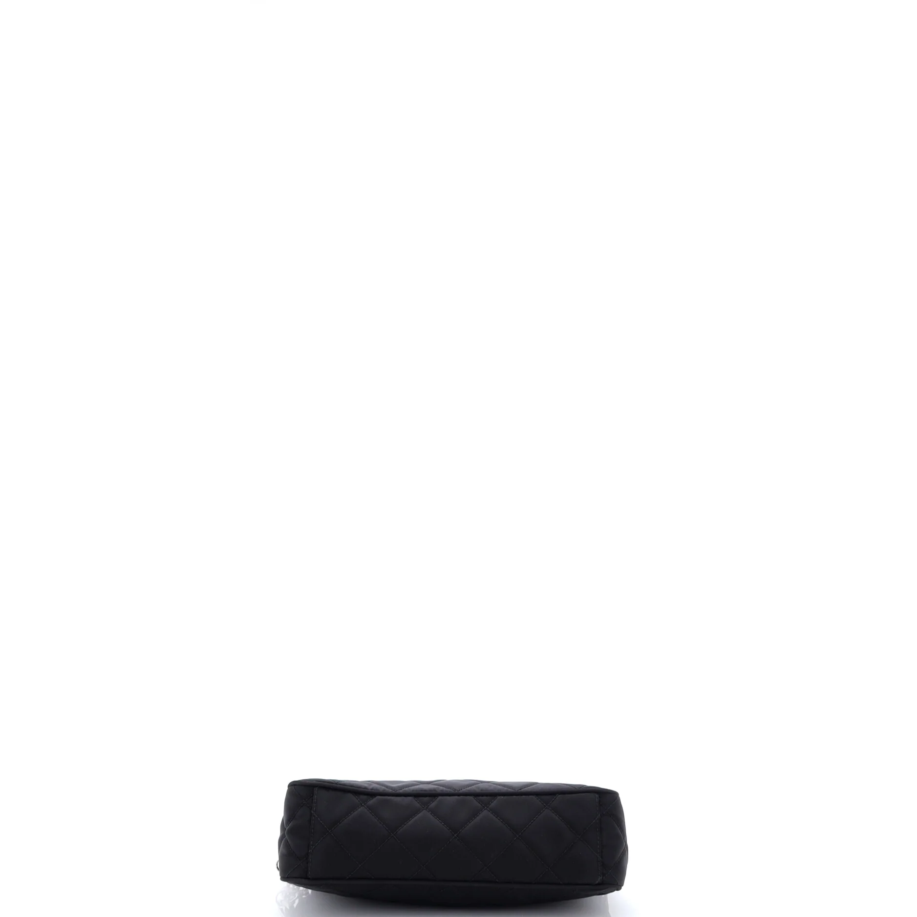 Chain Zip Shoulder Bag Quilted Tessuto Small - Image 4