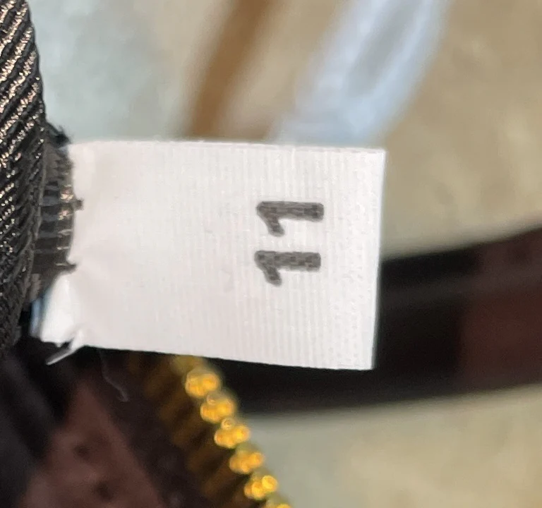 Explore Tote Nappa Leather Medium - Image 6