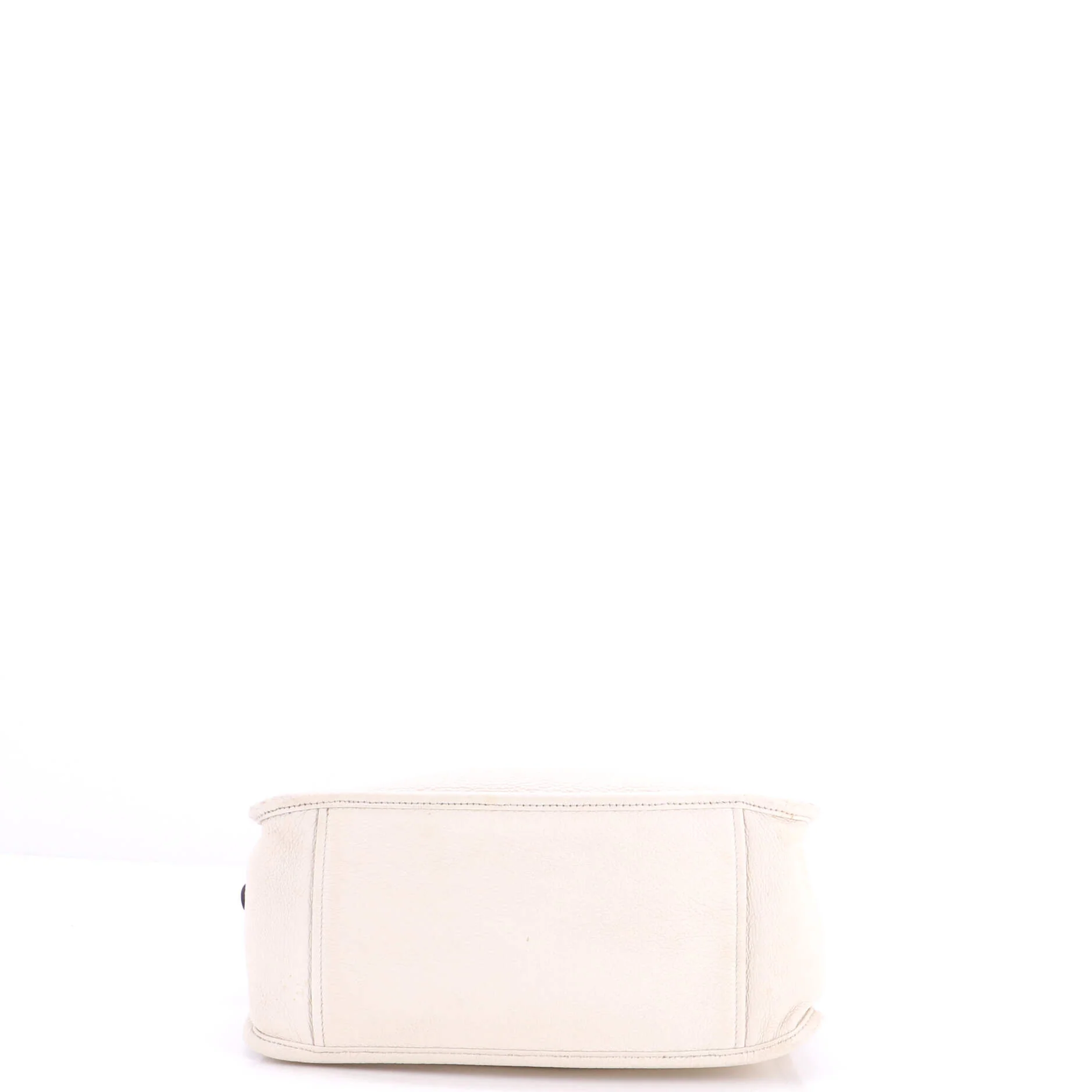Logo Strap Crossbody Bag Vitello Daino Medium - Image 4