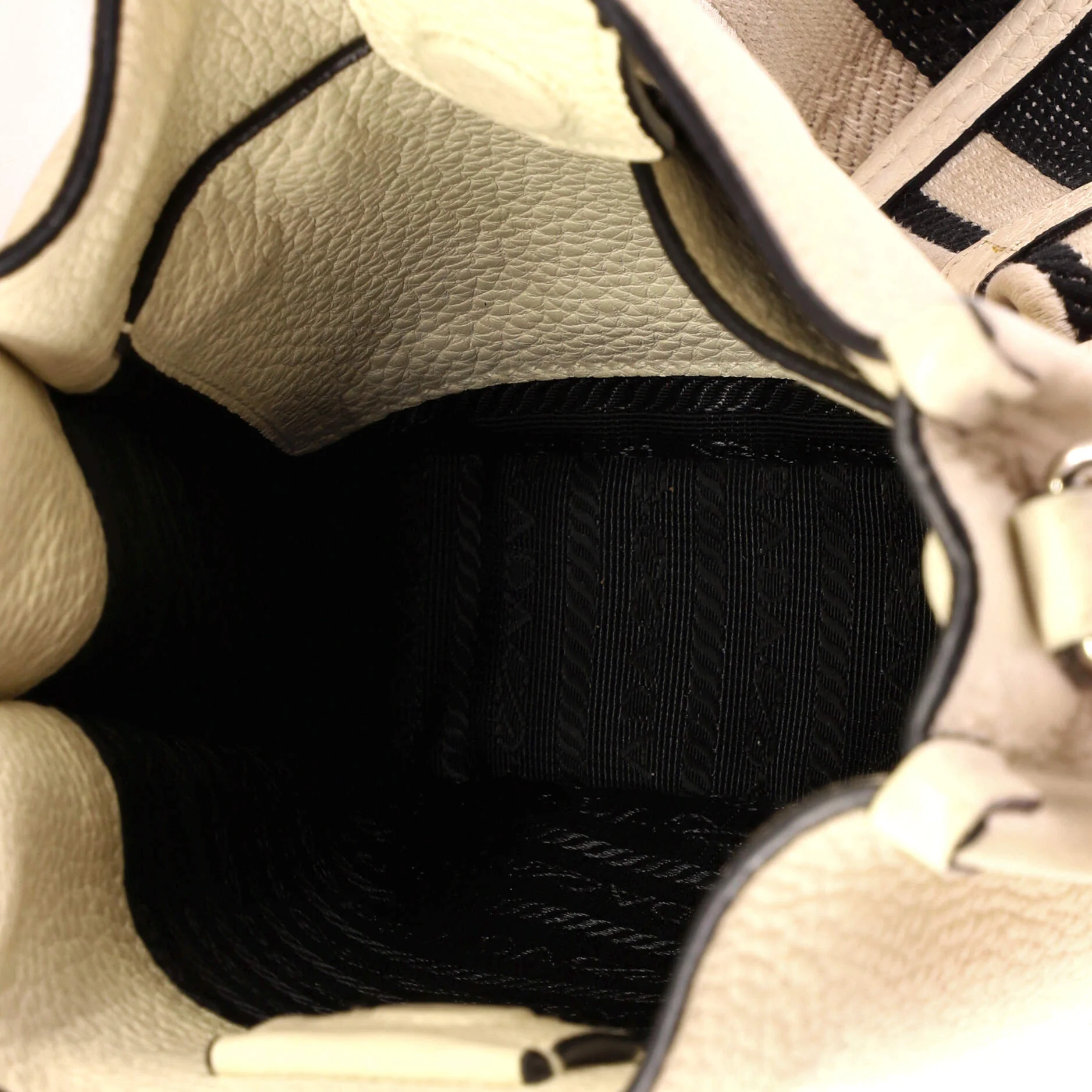 Logo Strap Crossbody Bag Vitello Daino Mini - Image 5