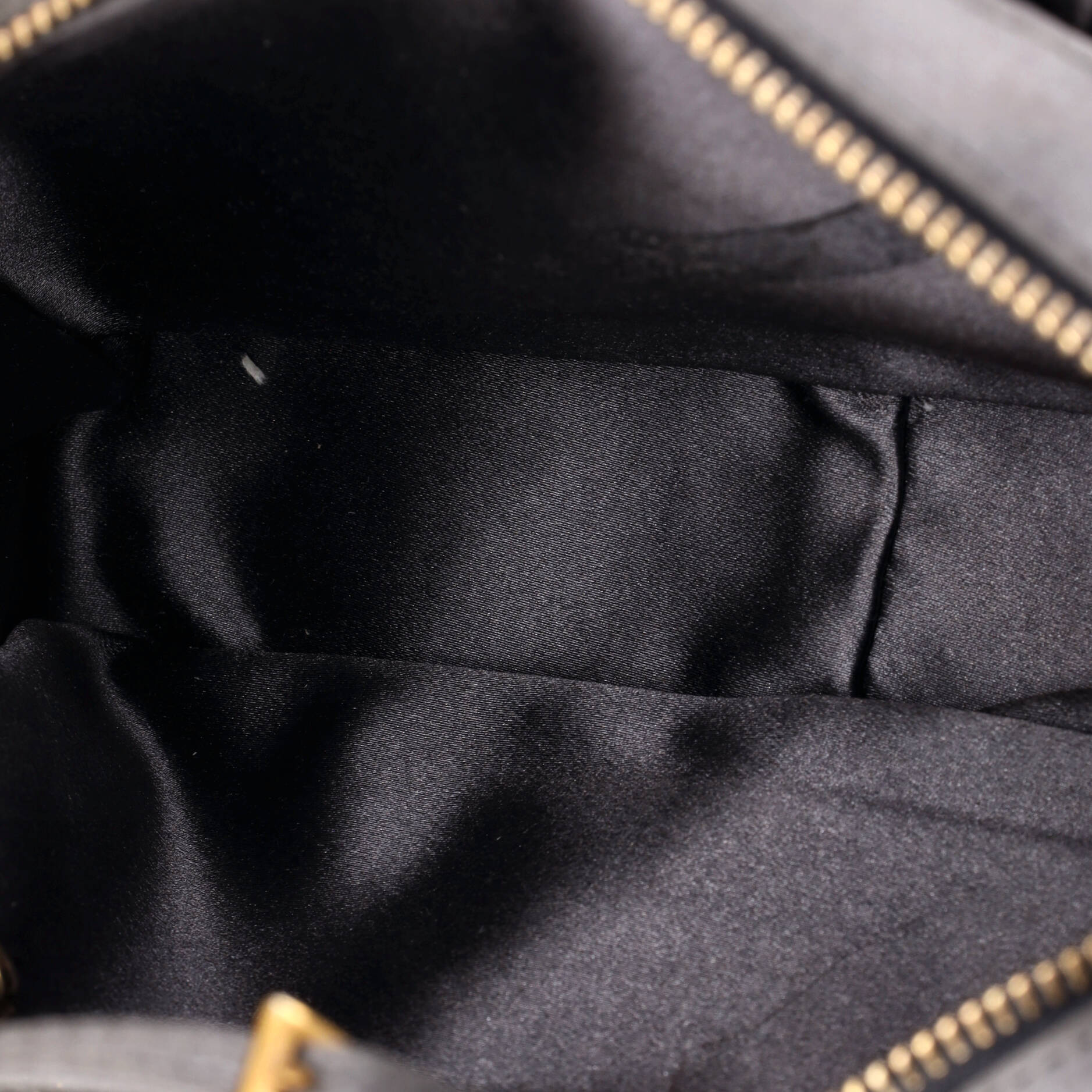 Triangle Logo Cerniera Top Handle Bag Satin - Image 5