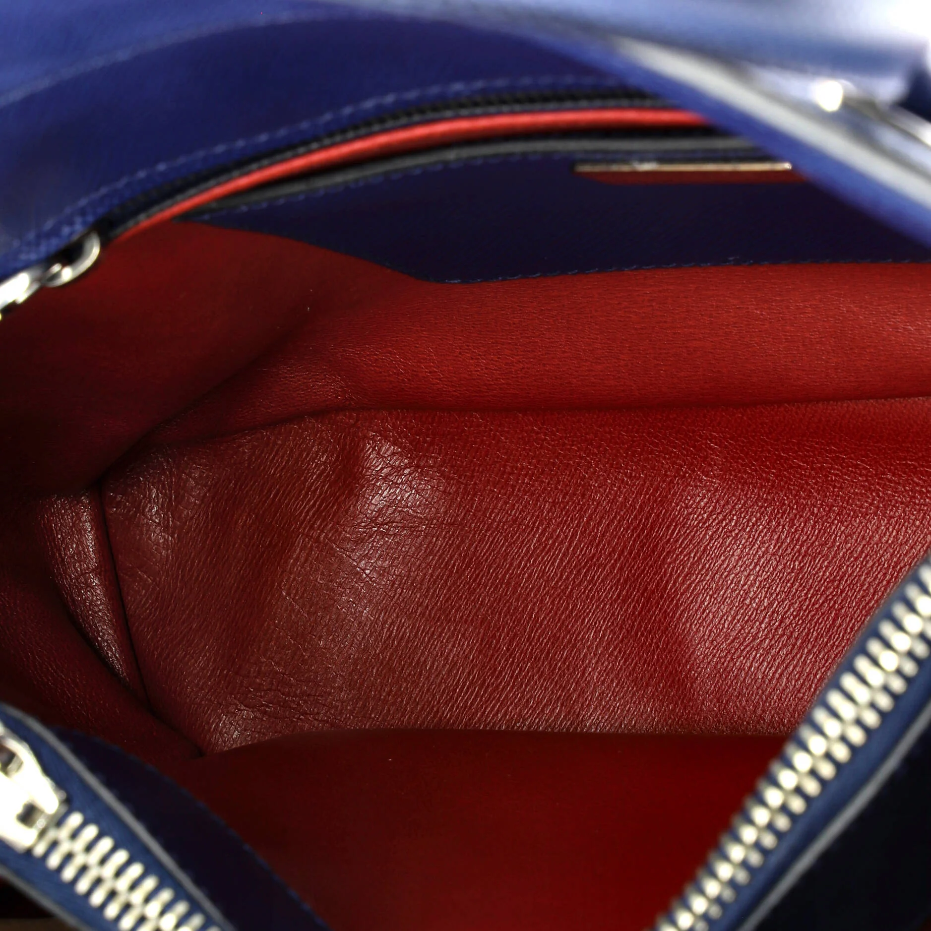 Turnlock Cuir Twin Tote Saffiano Leather Small - Image 5