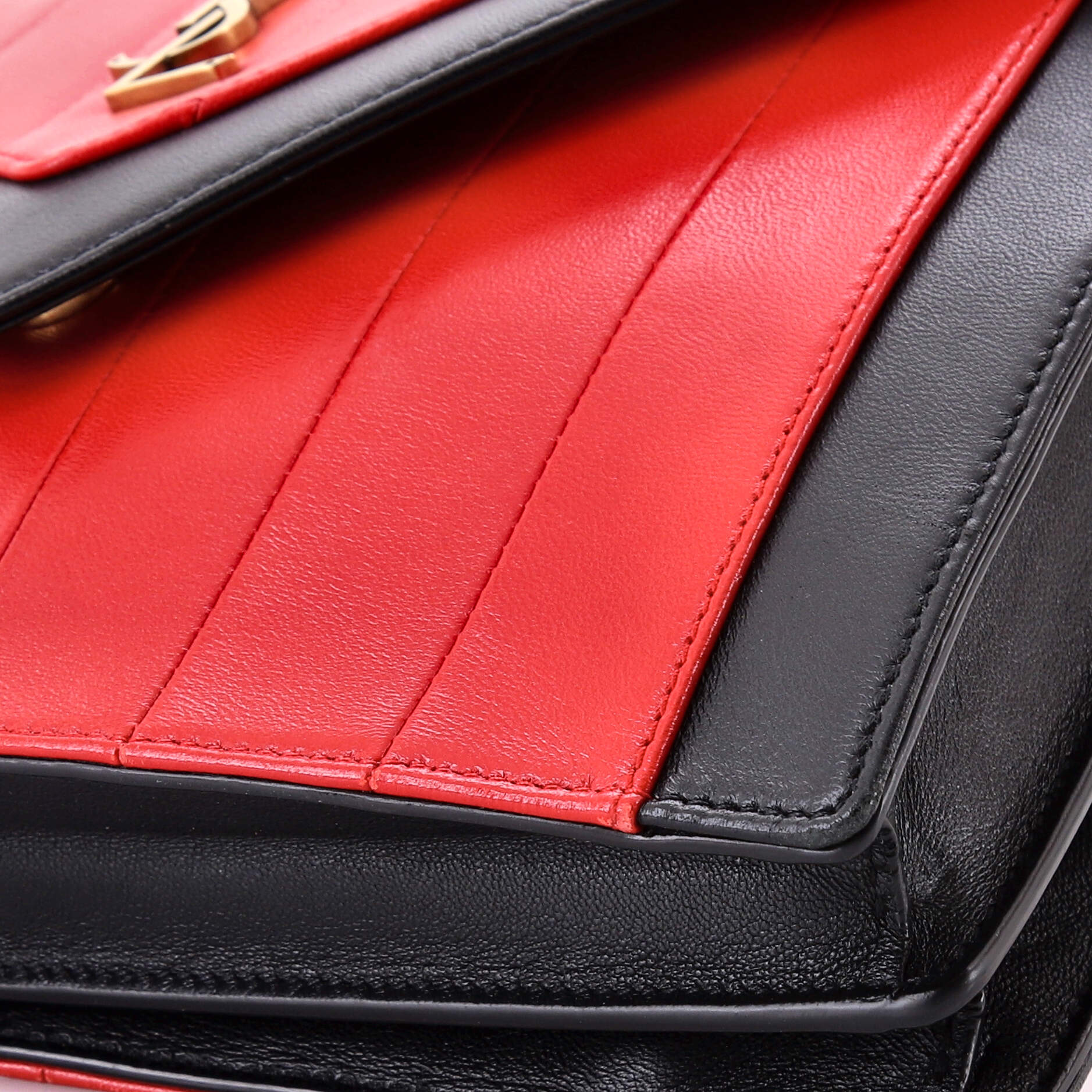 Gaby Envelope Satchel Vertical Quilted Leather - Image 6