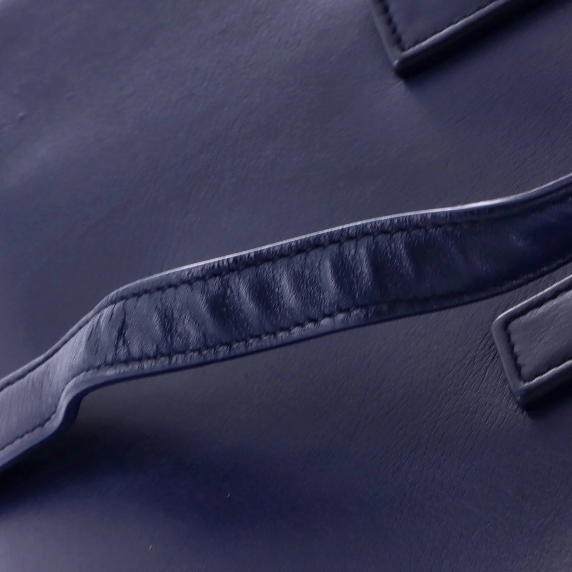 Sac de Jour Bag Leather Nano - Image 7