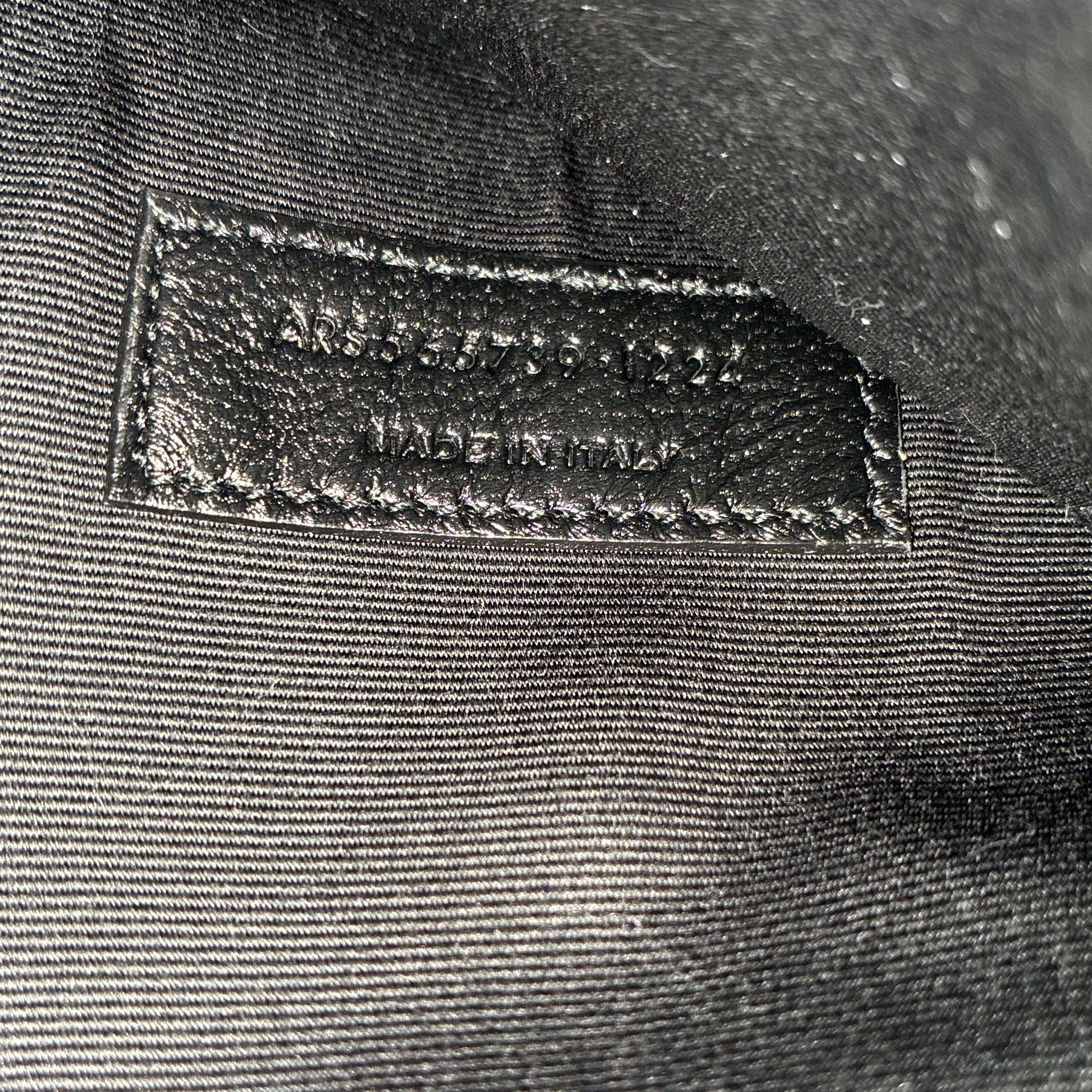 Uptown Pouch Leather - Image 7