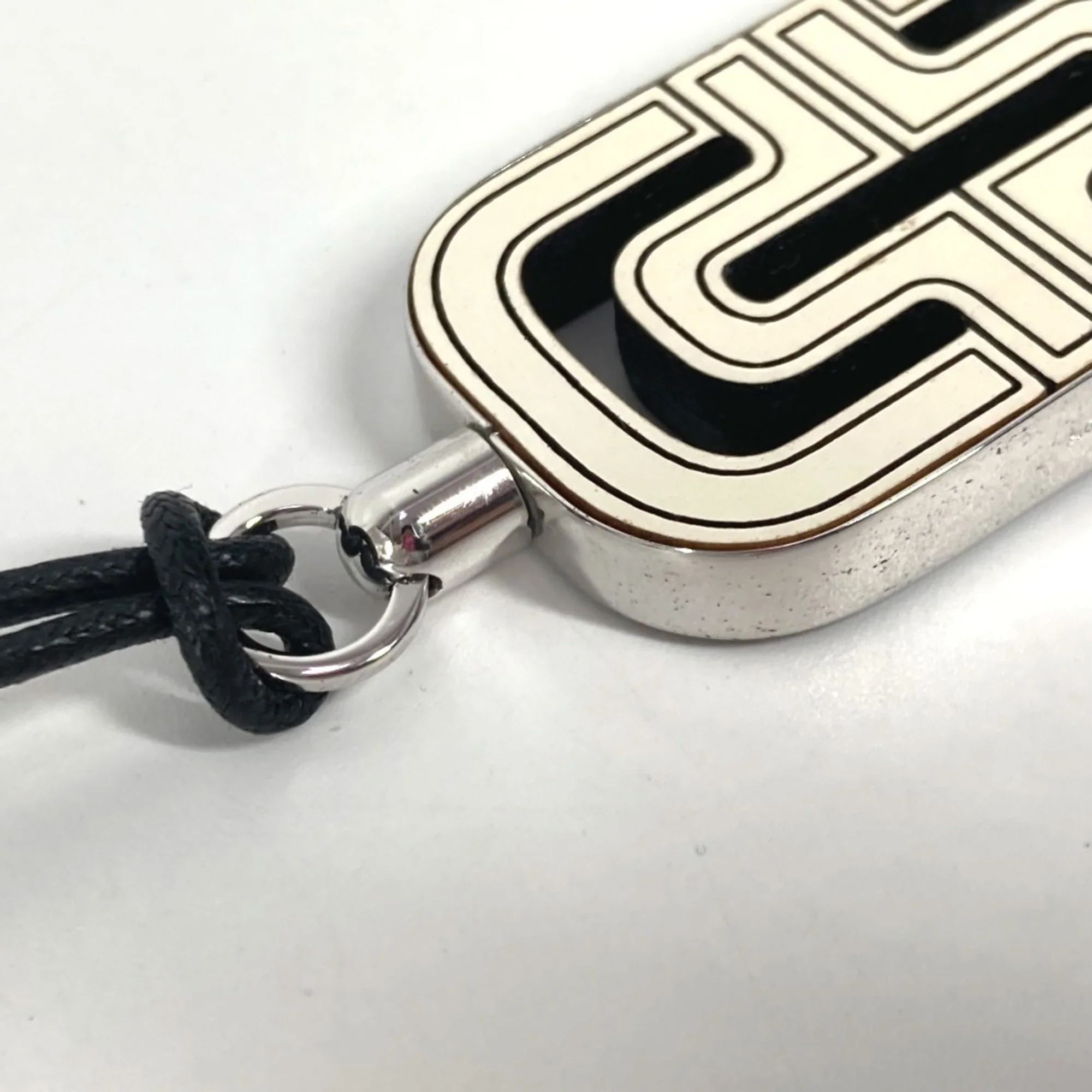 Parentesi Pendant Necklace Leather - Image 7