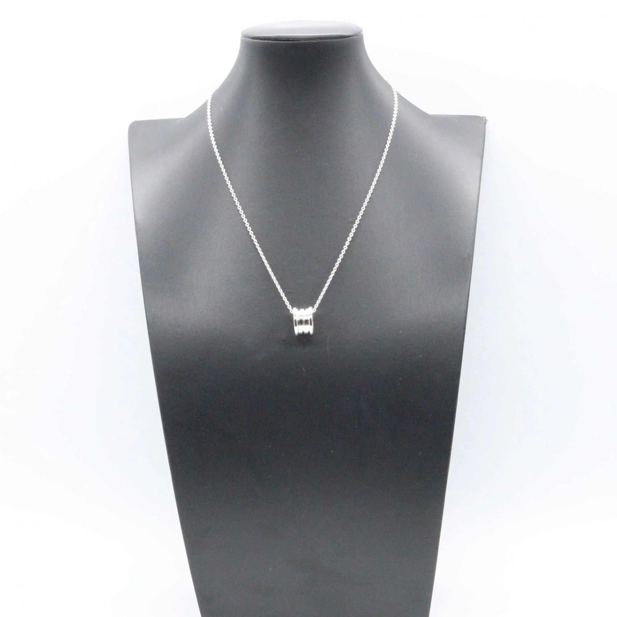 Pendant Necklace 18K White Gold - Image 5