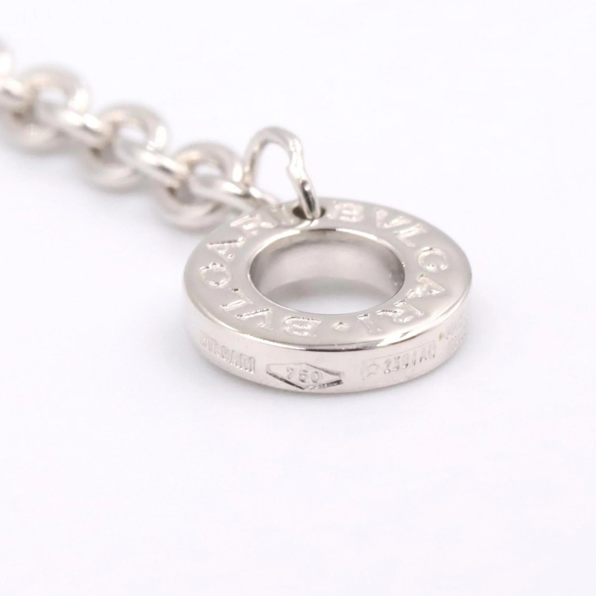 Pendant Necklace 18K White Gold - Image 3