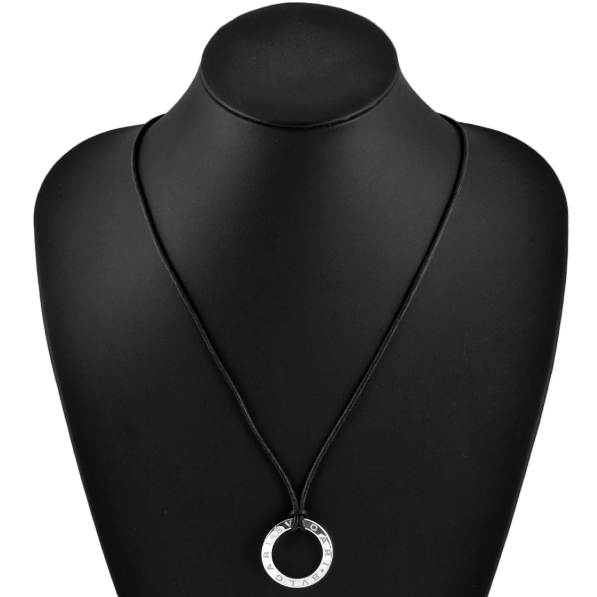 Pendant Necklace 18K White Gold - Image 2