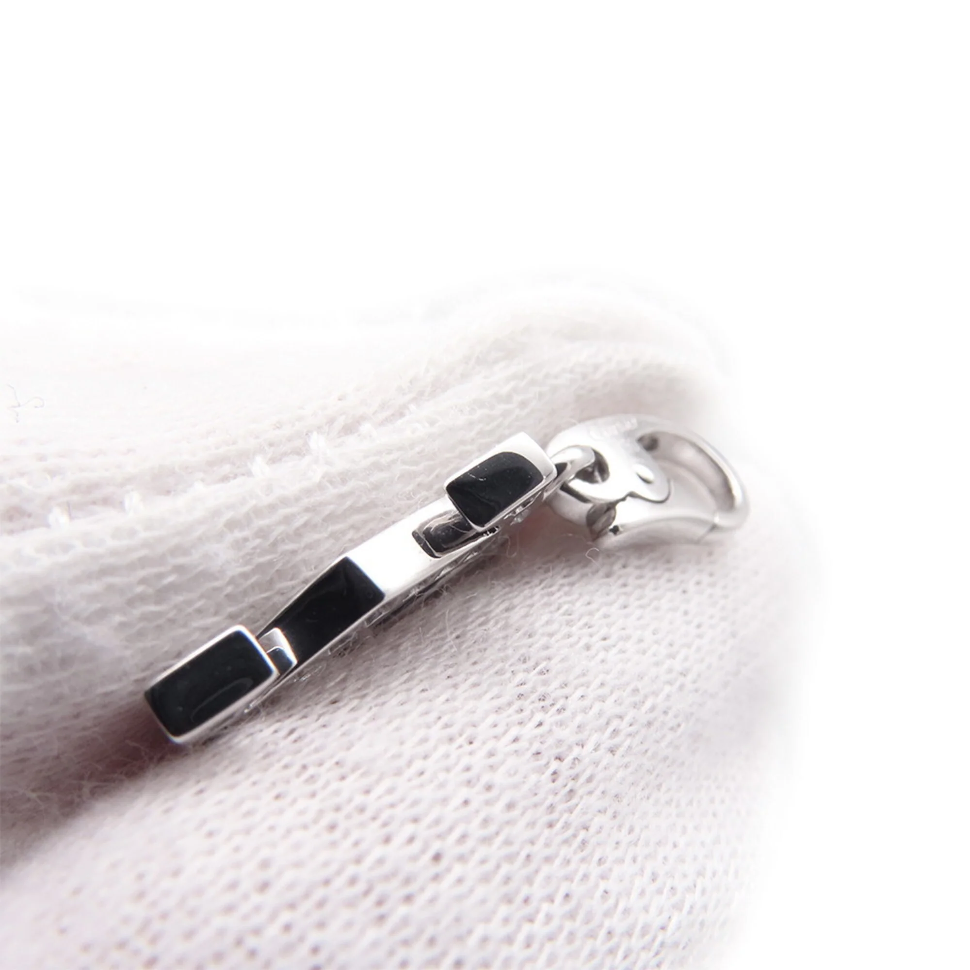 Charm 18K White Gold With Diamond - Image 5