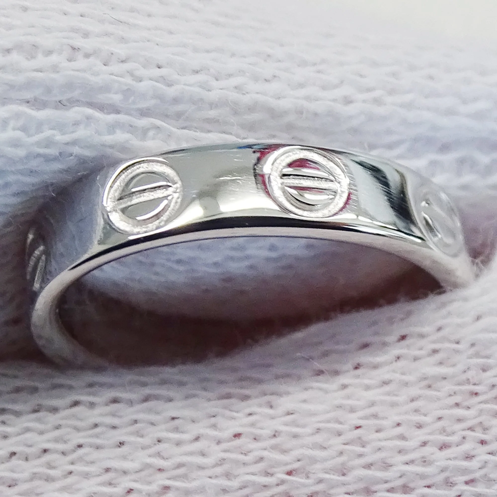 Love Pendant Necklace White Gold - Image 6