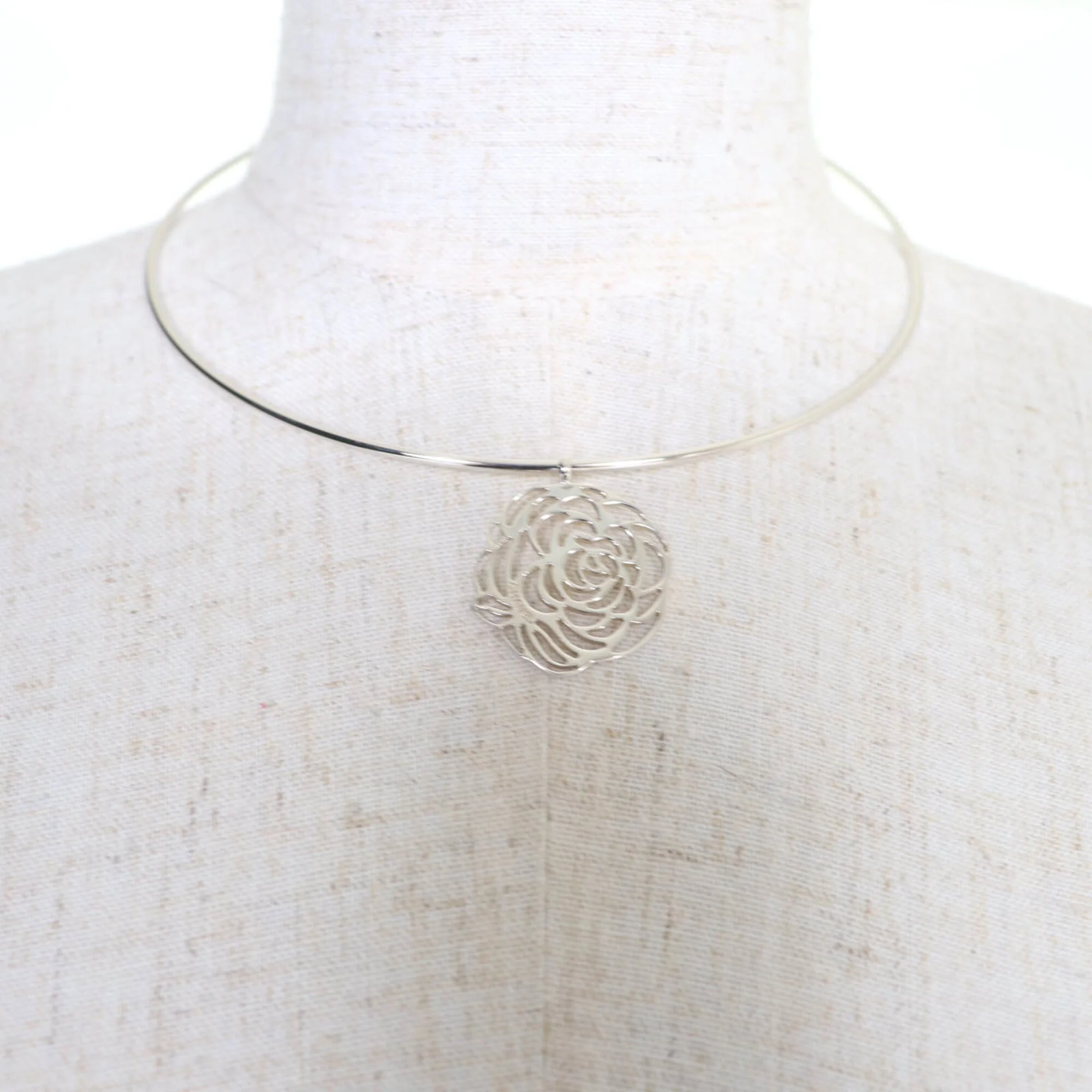 Camellia Necklace Sterling Silver - Image 3