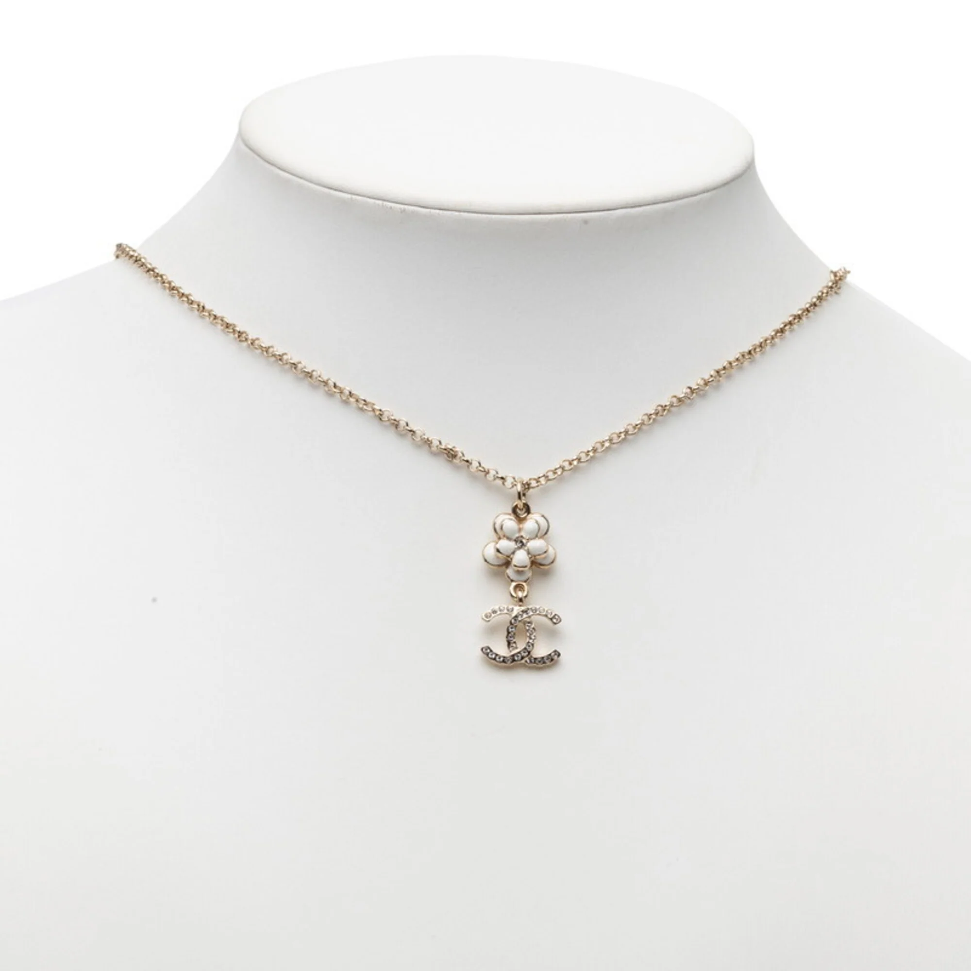 CC Logo Flower Pendant Necklace Metal - Image 5