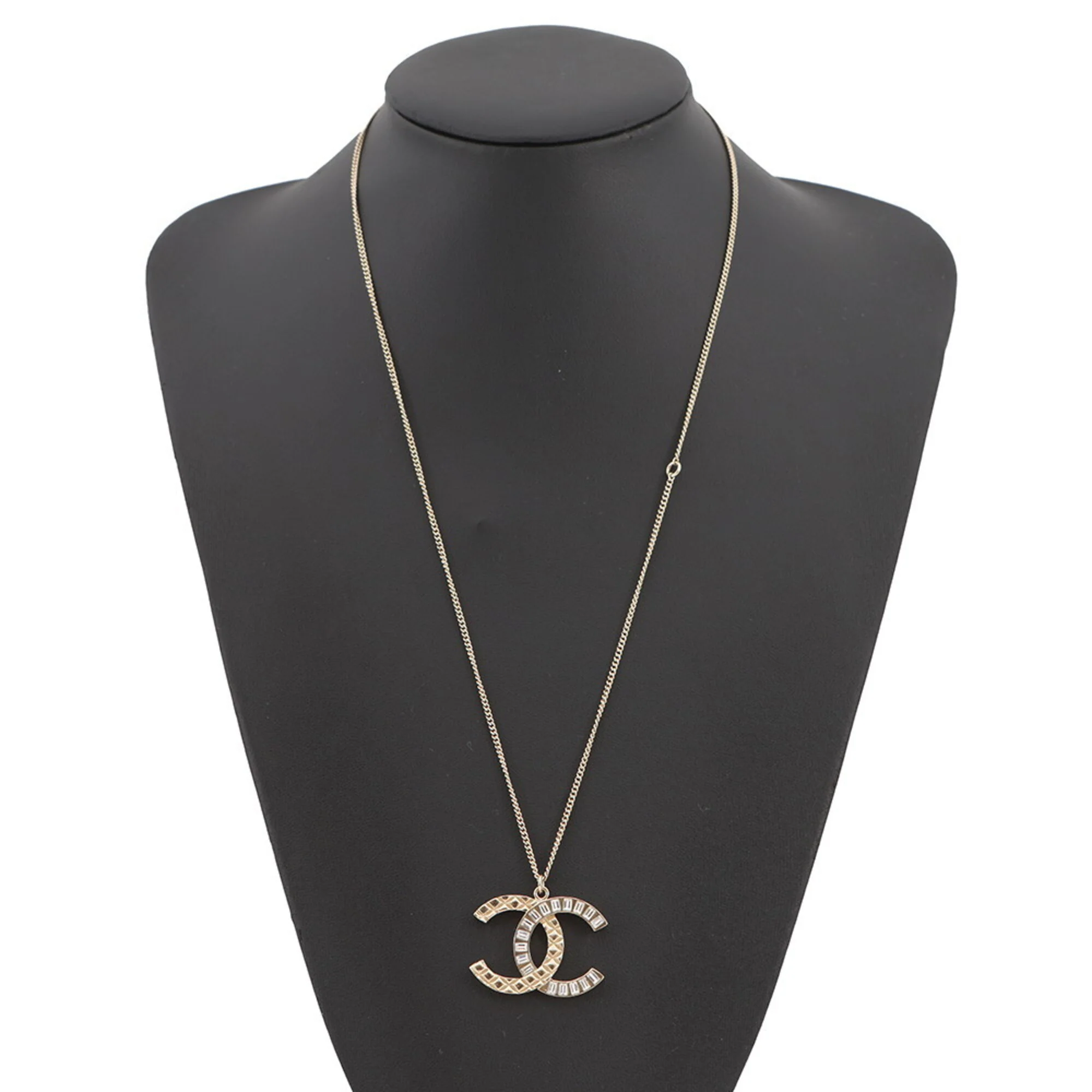 CC Logo Pendant Necklace Gold-Tone Metal - Image 4