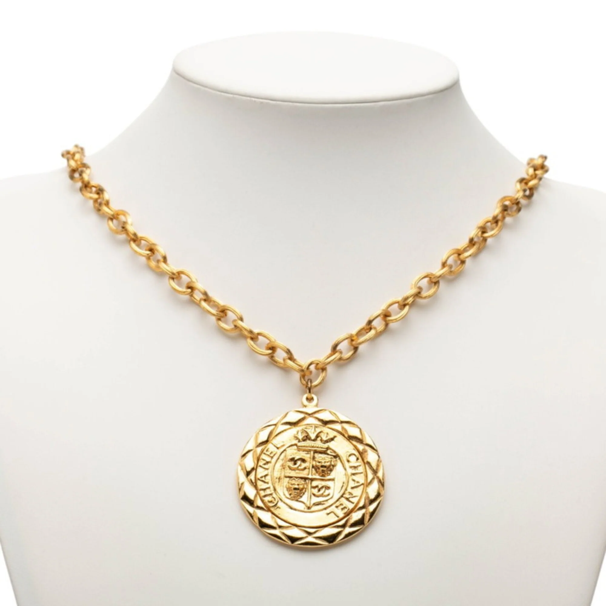 CC Logo Pendant Necklace Metal - Image 6