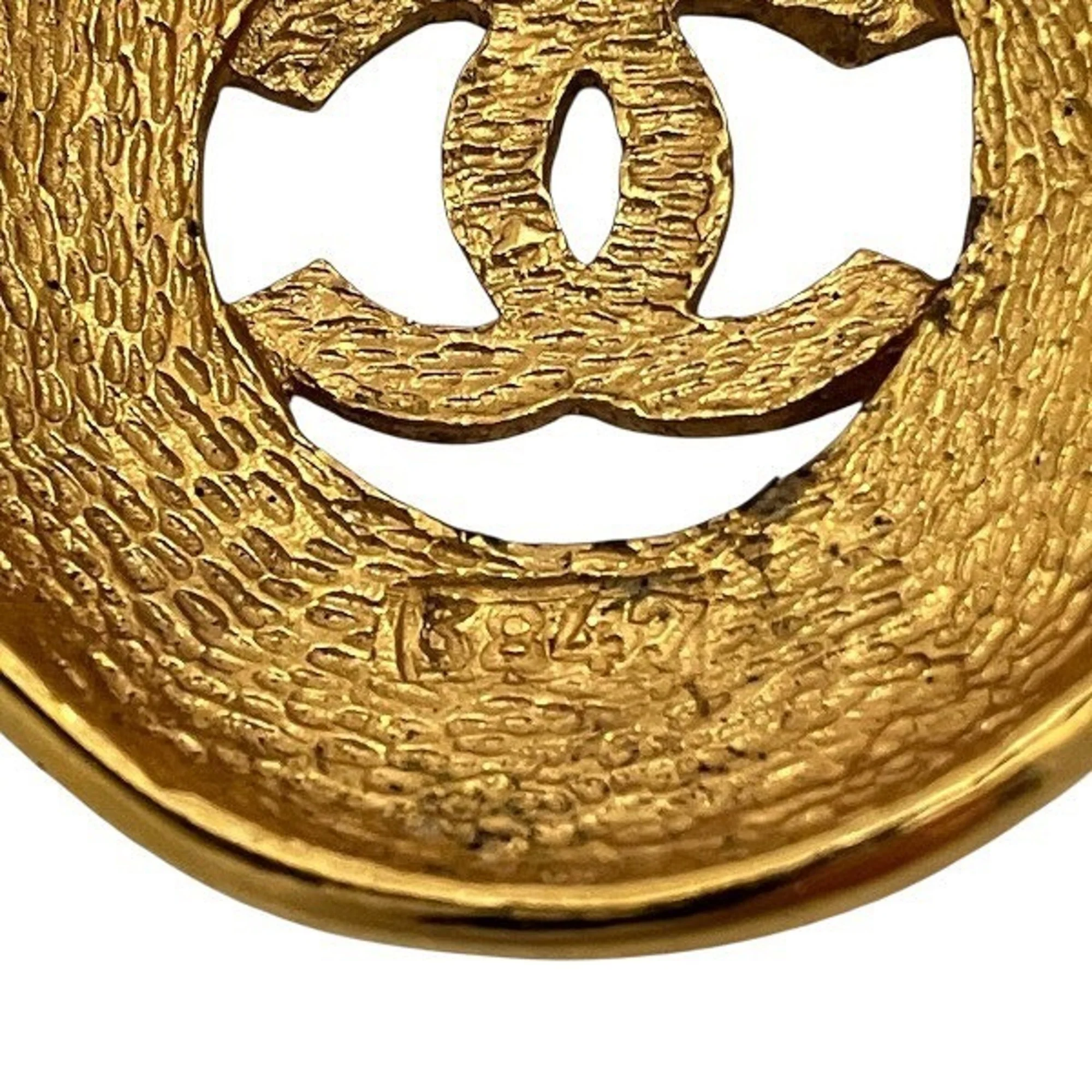 CC Logo Pendant Necklace Metal - Image 7
