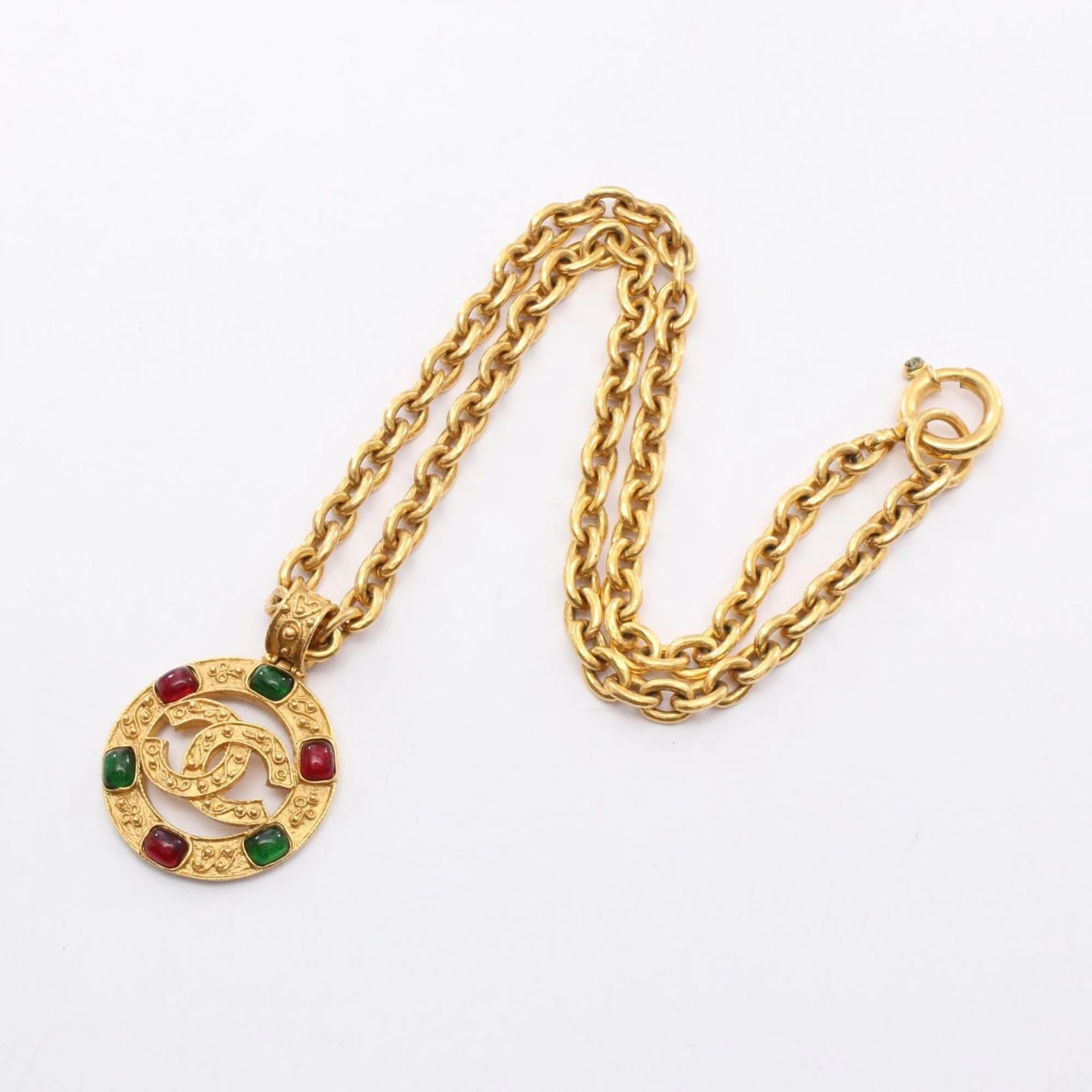 CC Logo Pendant Necklace Metal - Image 3