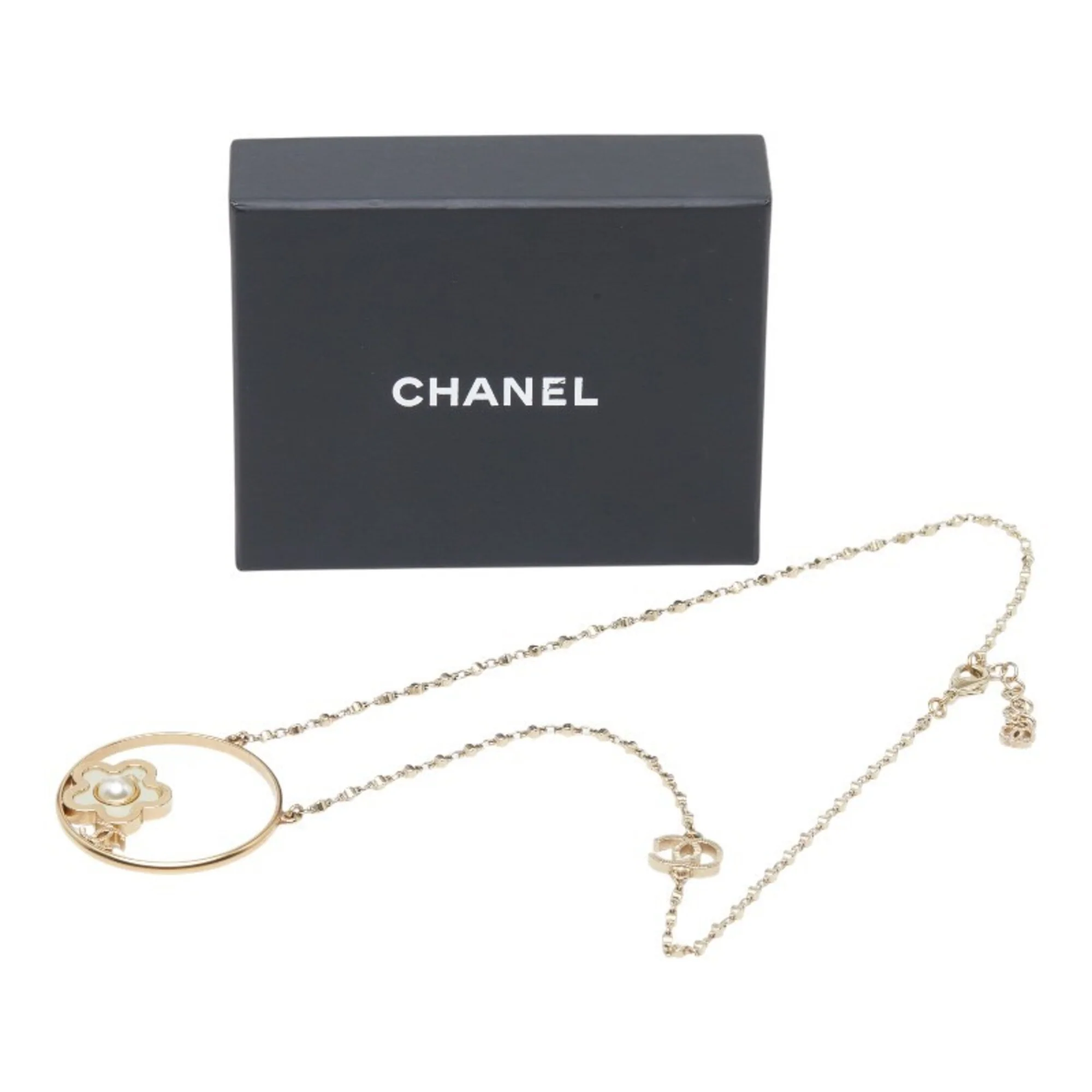 CC Logo Pendant Necklace Metal - Image 7