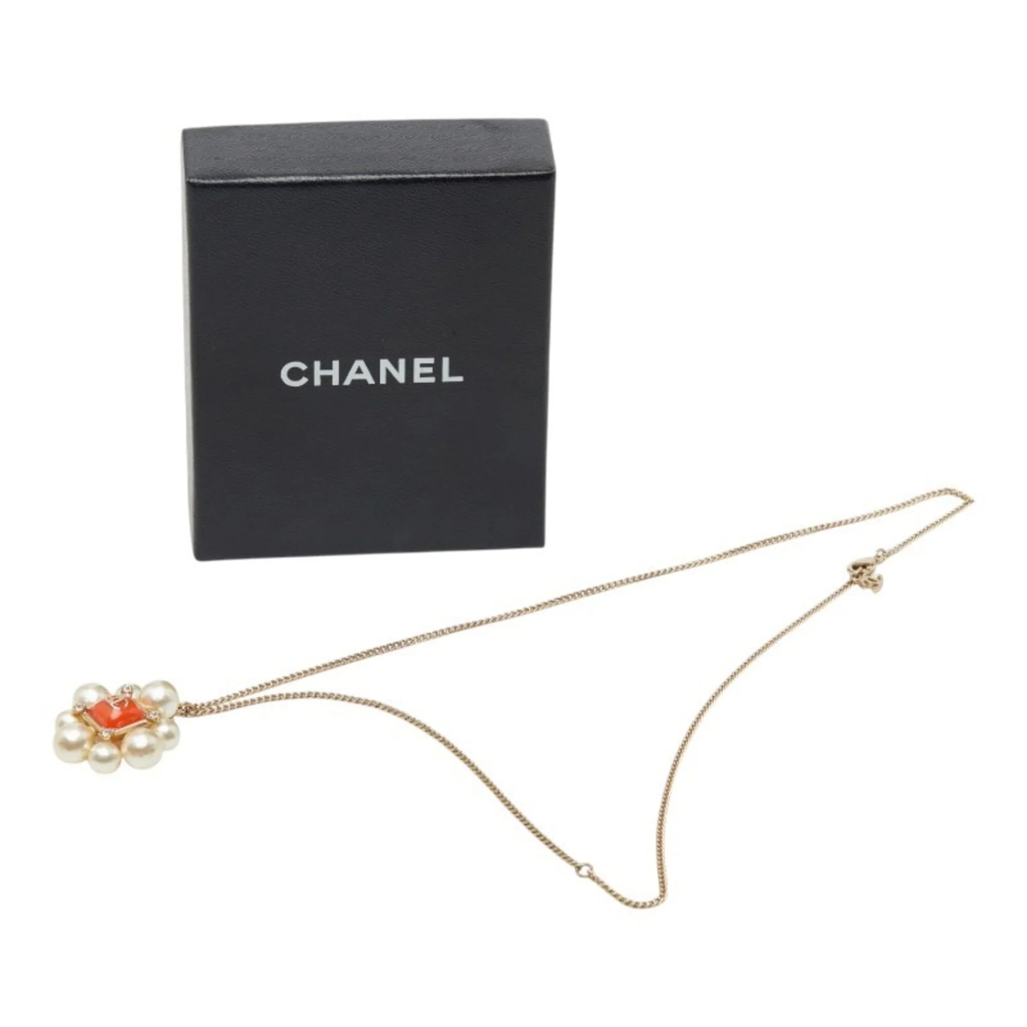 CC Logo Pendant Necklace Metal - Image 6