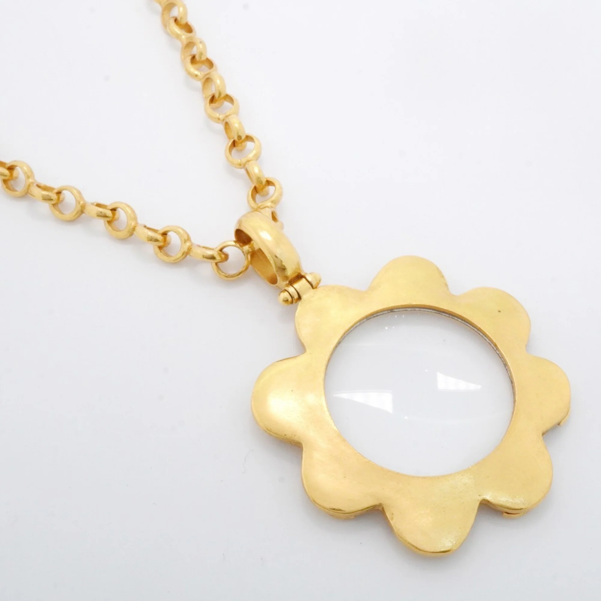 CC Logo Pendant Necklace Metal - Image 2