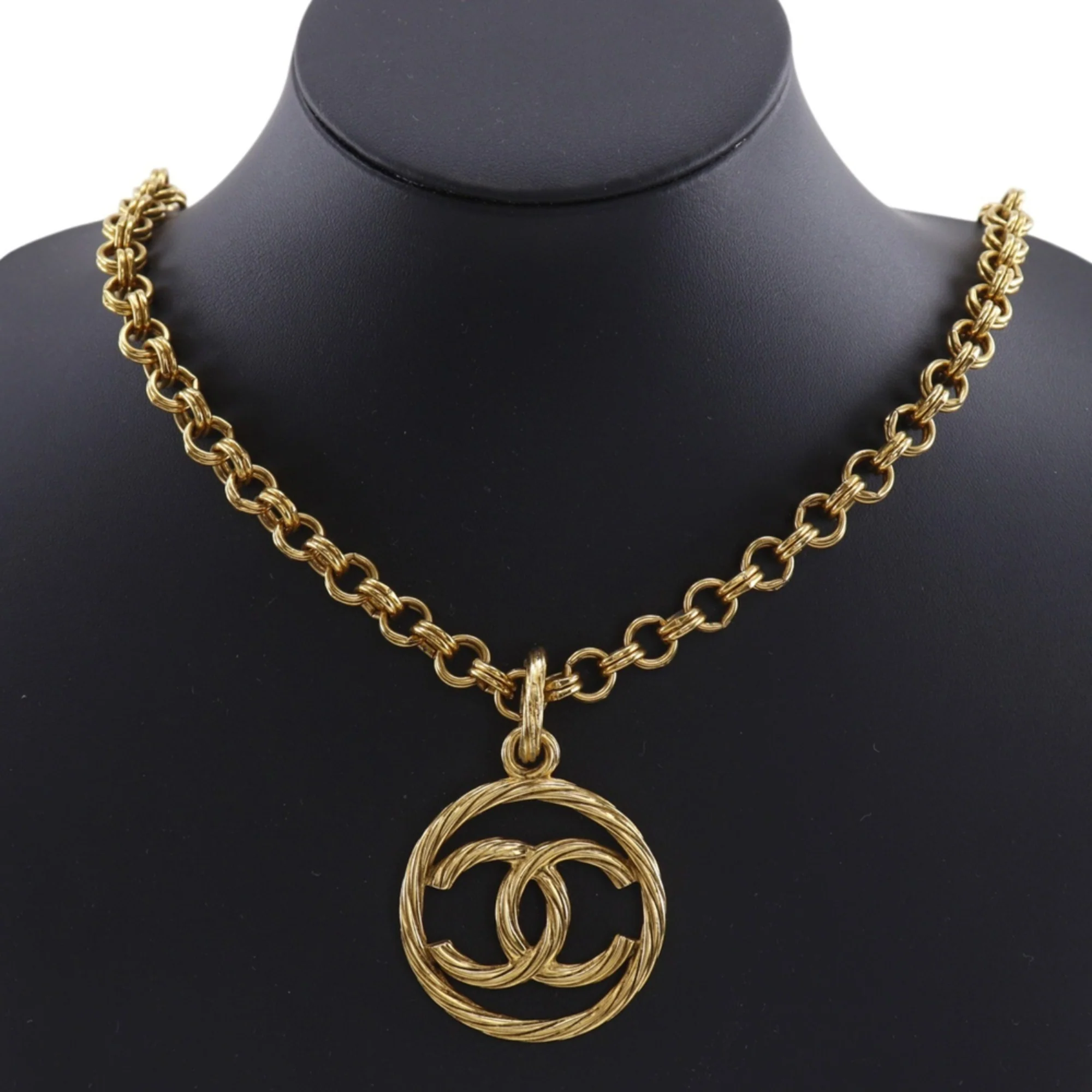 CC Logo Pendant Necklace Metal - Image 2