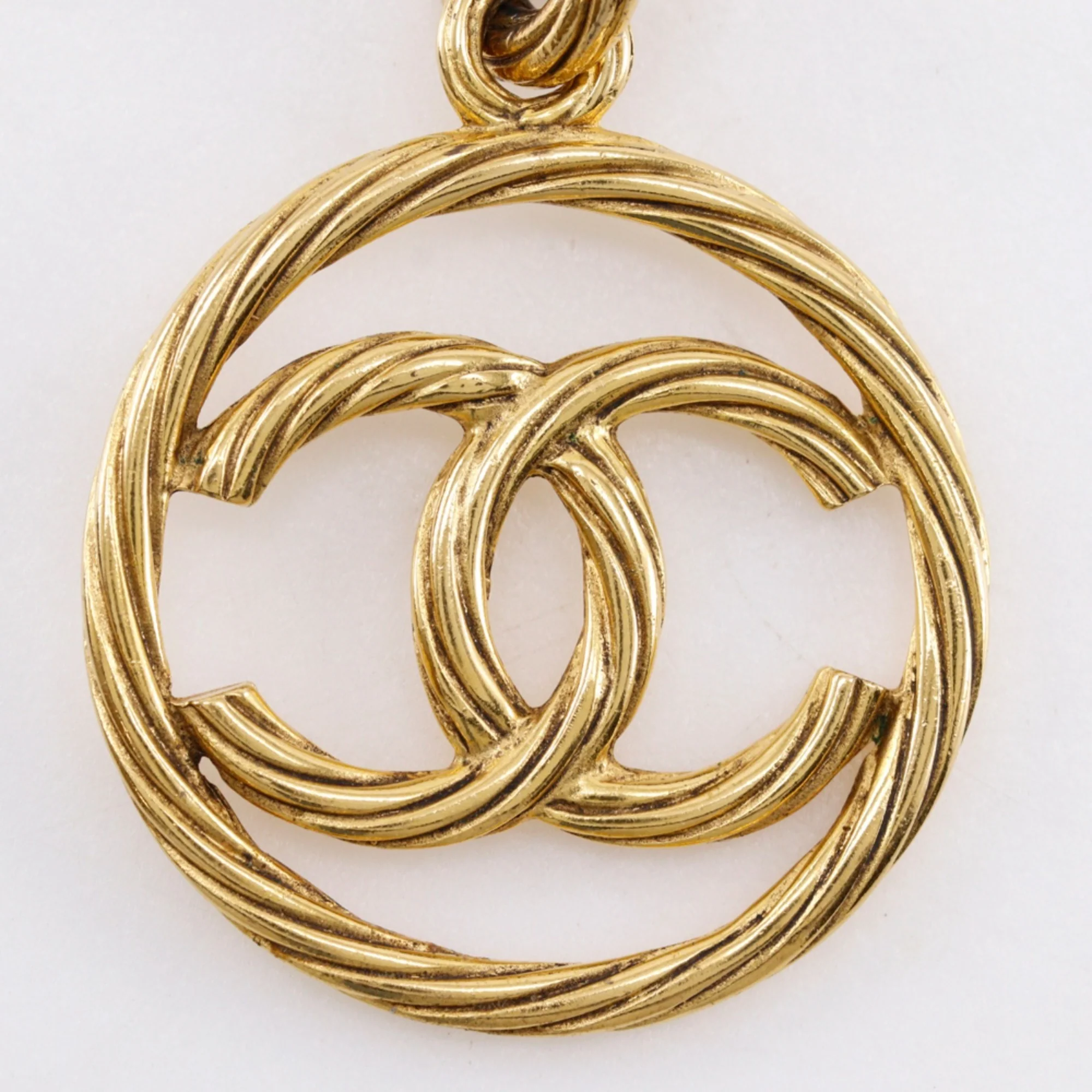 CC Logo Pendant Necklace Metal - Image 7