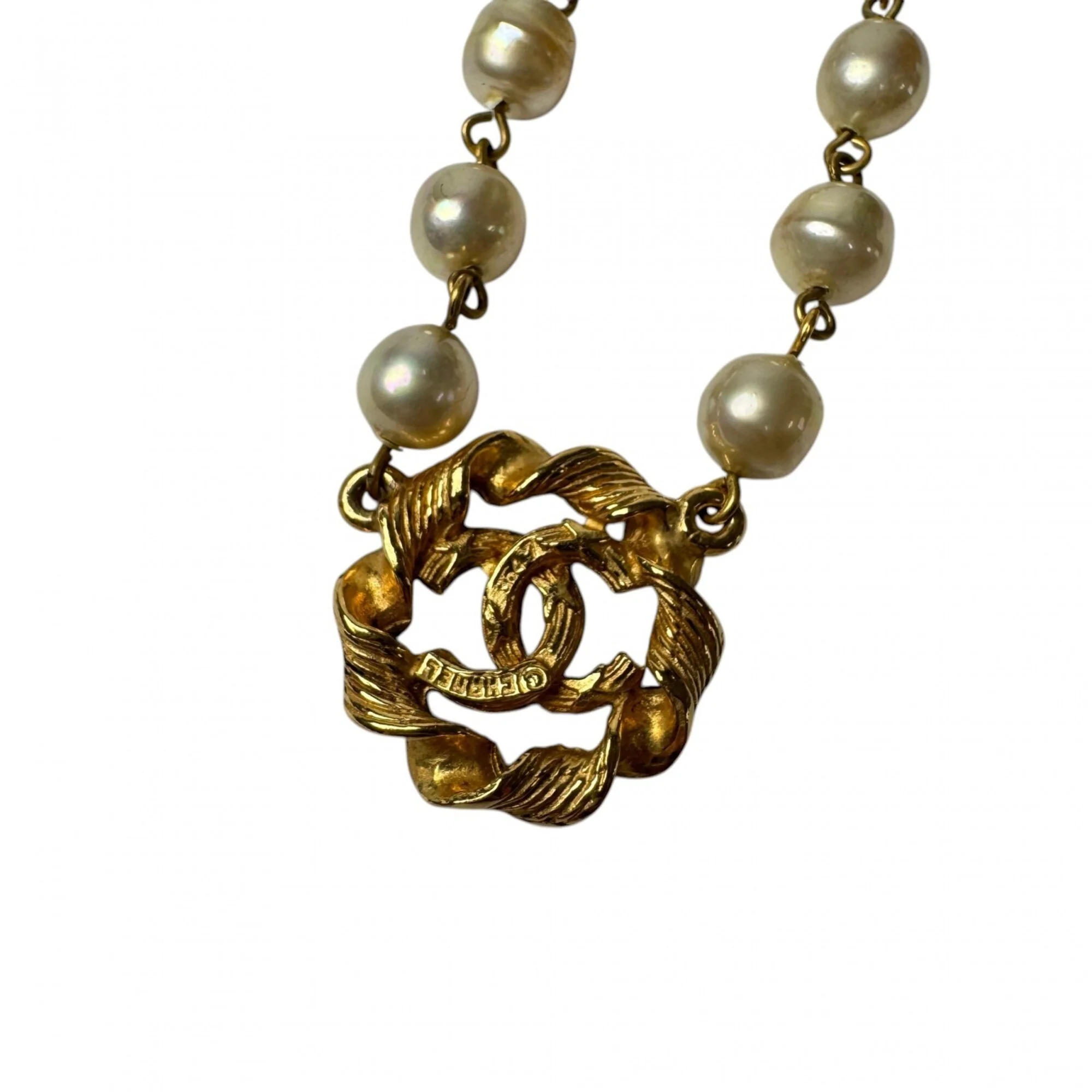 CC Logo Pendant Necklace Metal - Image 4