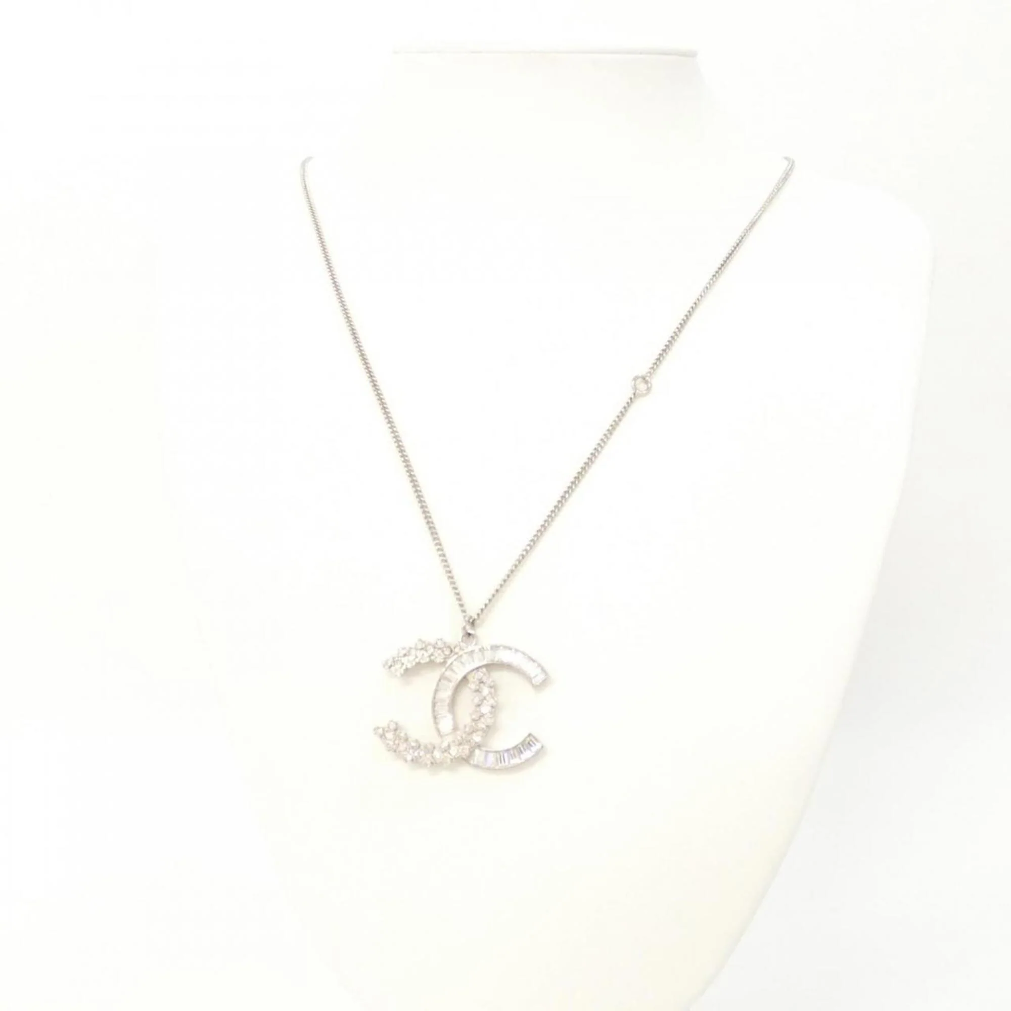 Pendant Necklace Metal - Image 6