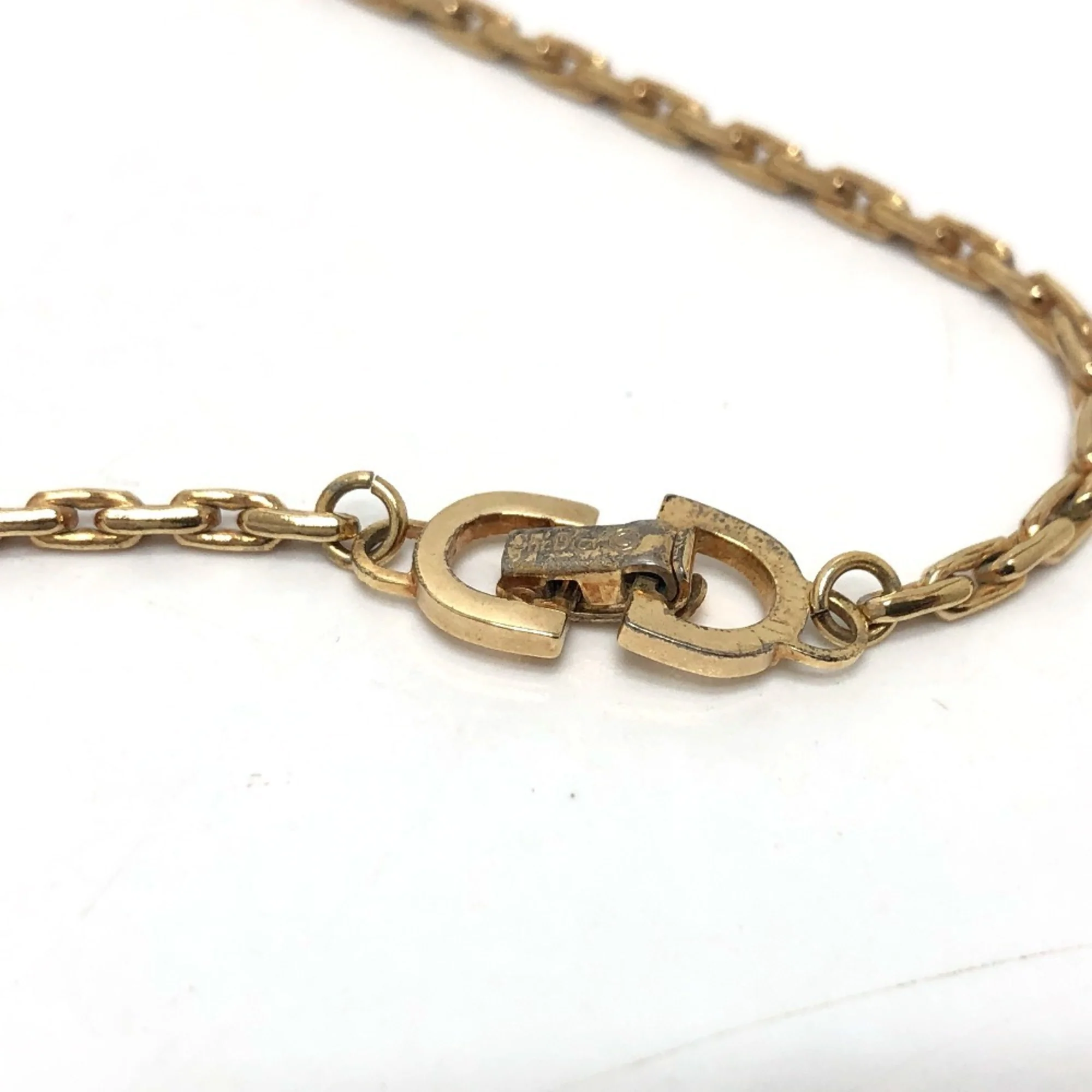 Bag Motif Pendant Necklace Gold - Image 7