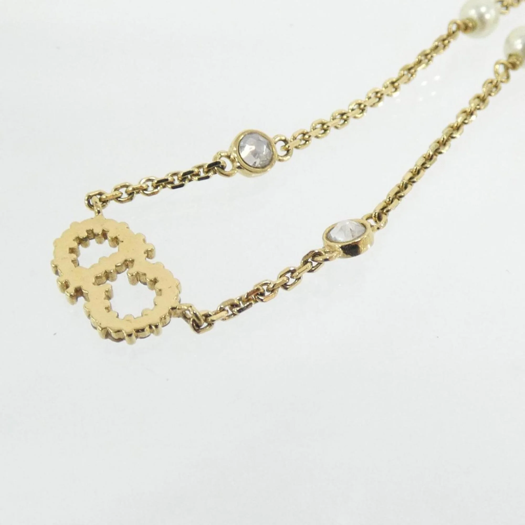 Claire Di Lune Pendant Necklace Clear and White - Image 3