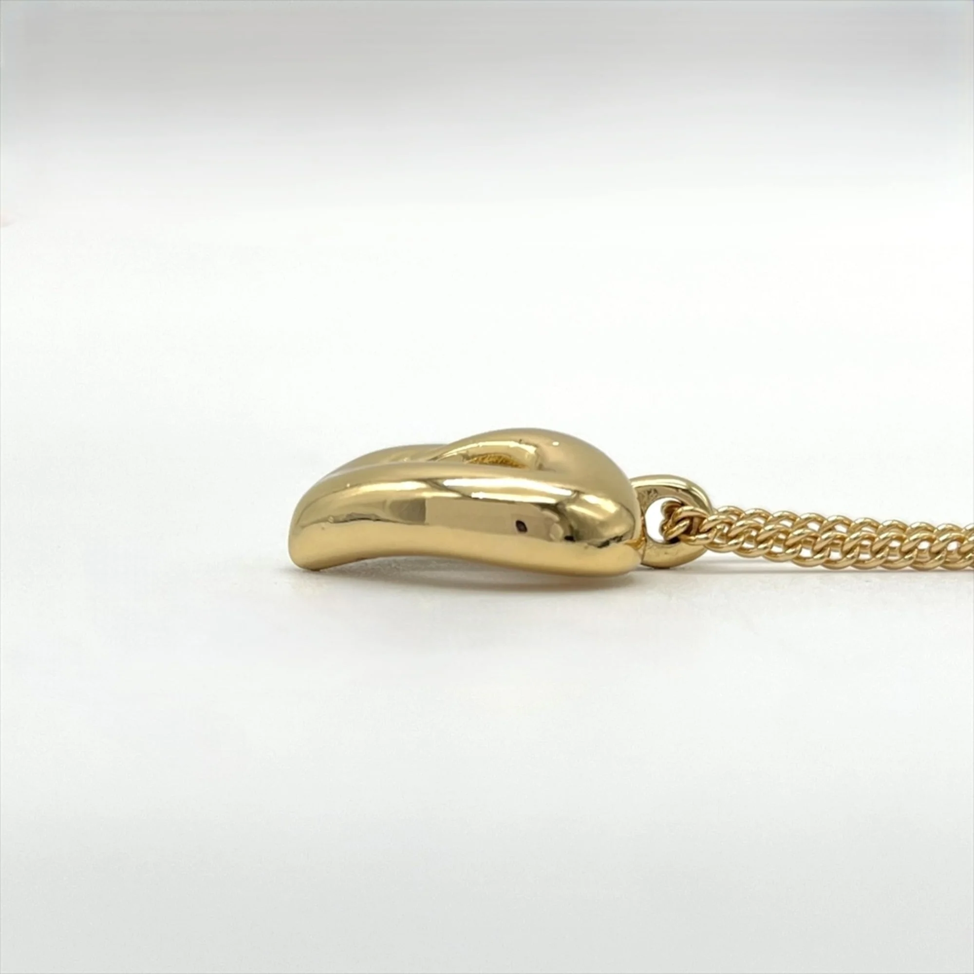 Heart Motif Pendant Necklace Metal Gold - Image 3
