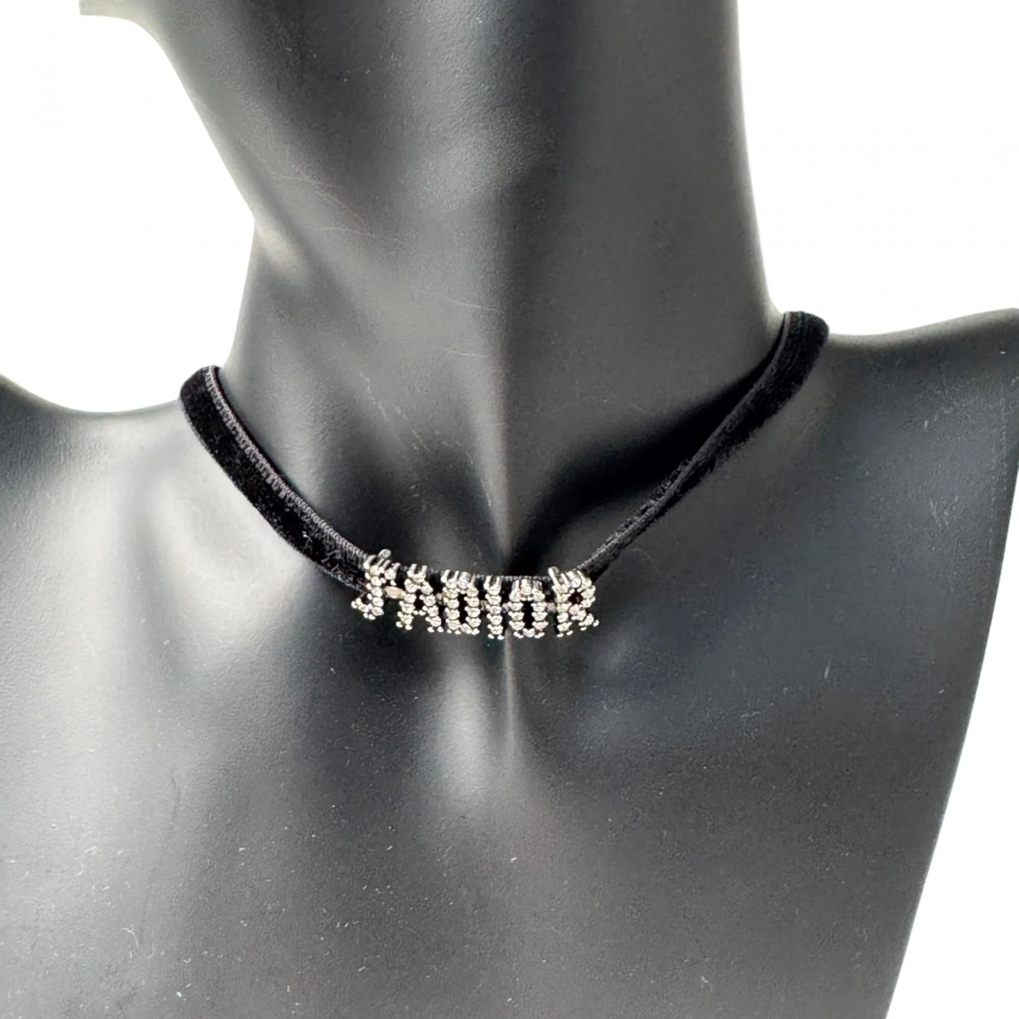 Necklace Metal and Velvet with Rhinestone