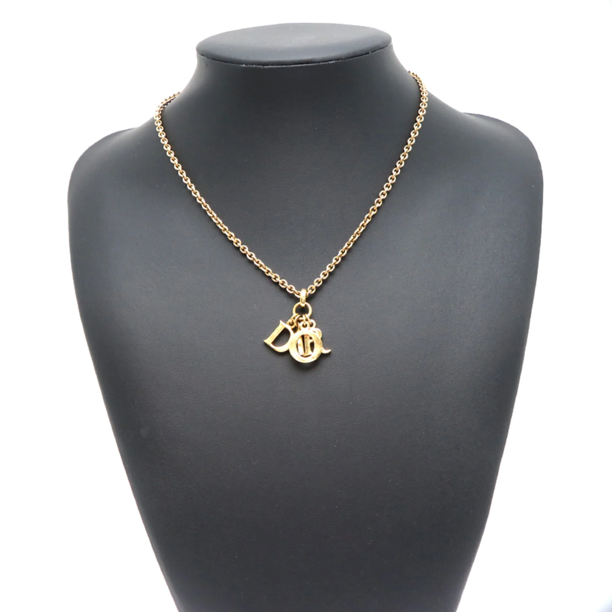 Pendant Necklace Gold - Image 7