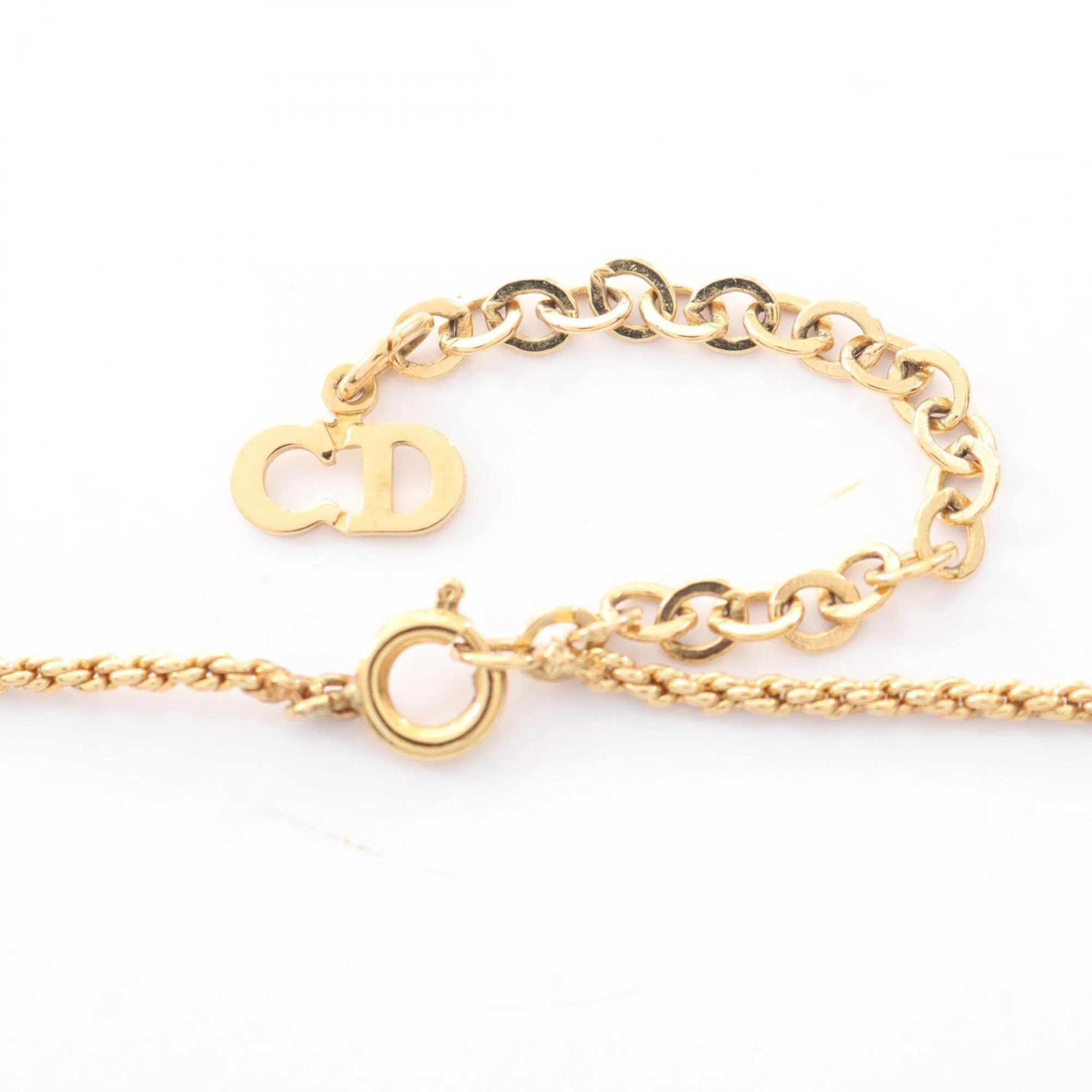 Pendant Necklace Gold - Image 4