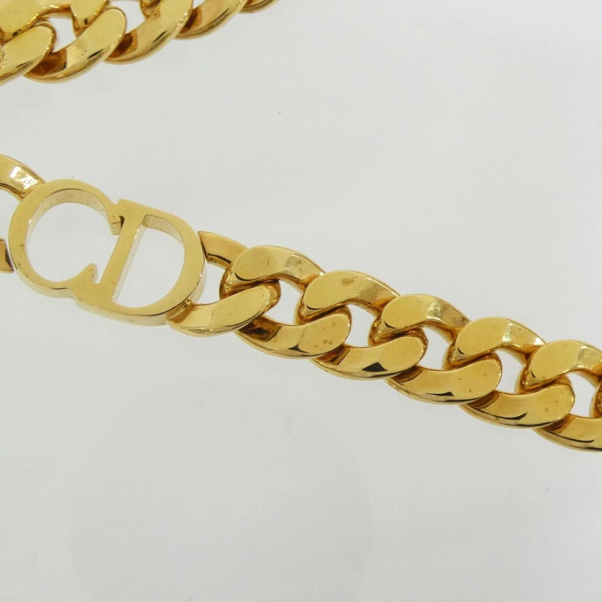Pendant Necklace Gold - Image 3
