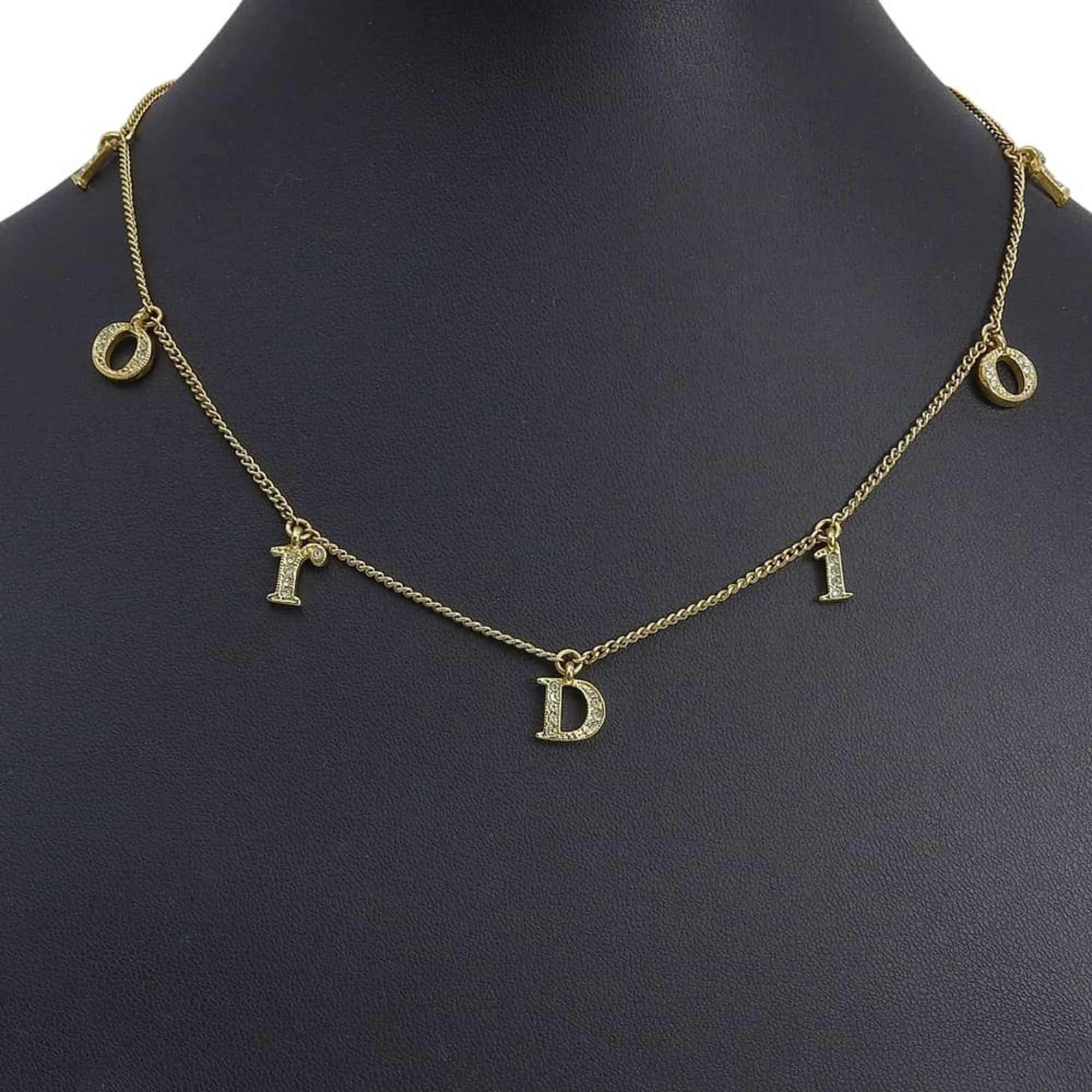 Pendant Necklace Gold - Image 2