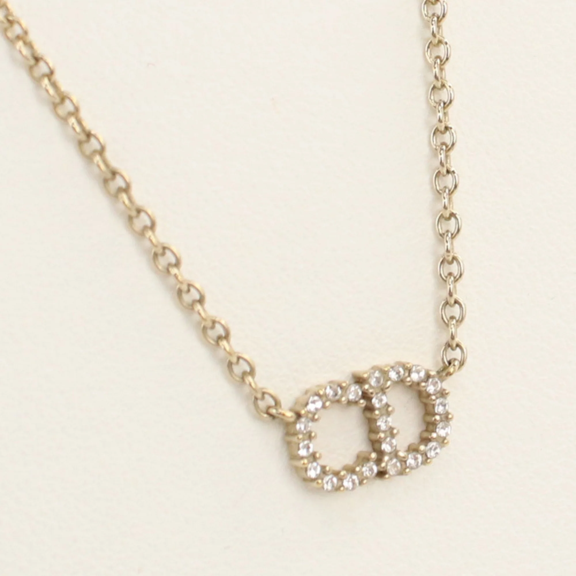 Pendant Necklace Gold Metal - Image 2